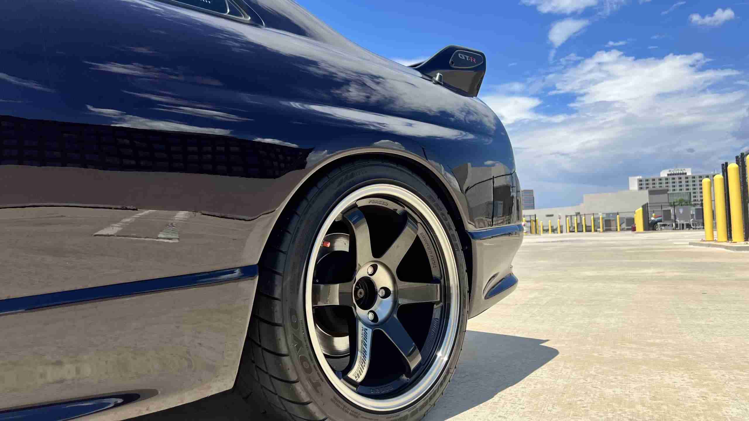 1997 Nissan Skyline GTR V-Spec R33 1 of 118 Midnight purple VSPEC – Low Miles – OEM+ Modified full