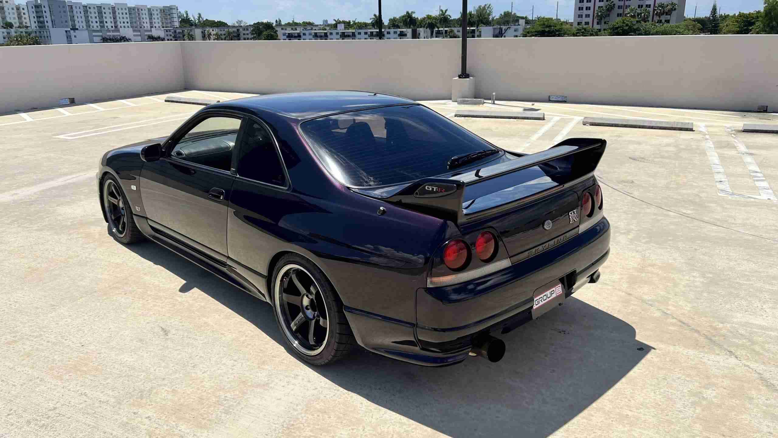 1997 Nissan Skyline GTR V-Spec R33 1 of 118 Midnight purple VSPEC – Low Miles – OEM+ Modified full