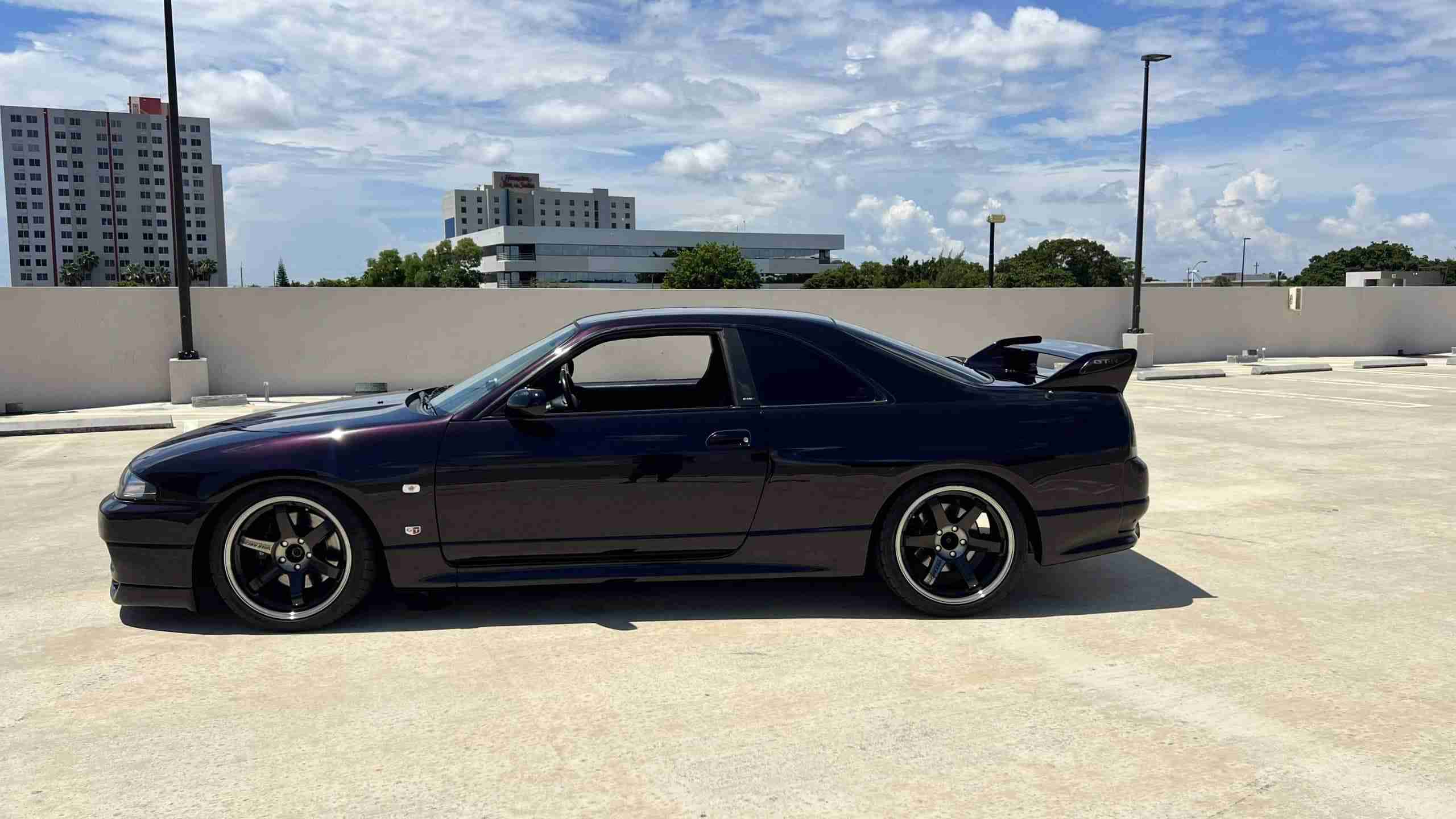 1997 Nissan Skyline GTR V-Spec R33 1 of 118 Midnight purple VSPEC – Low Miles – OEM+ Modified full