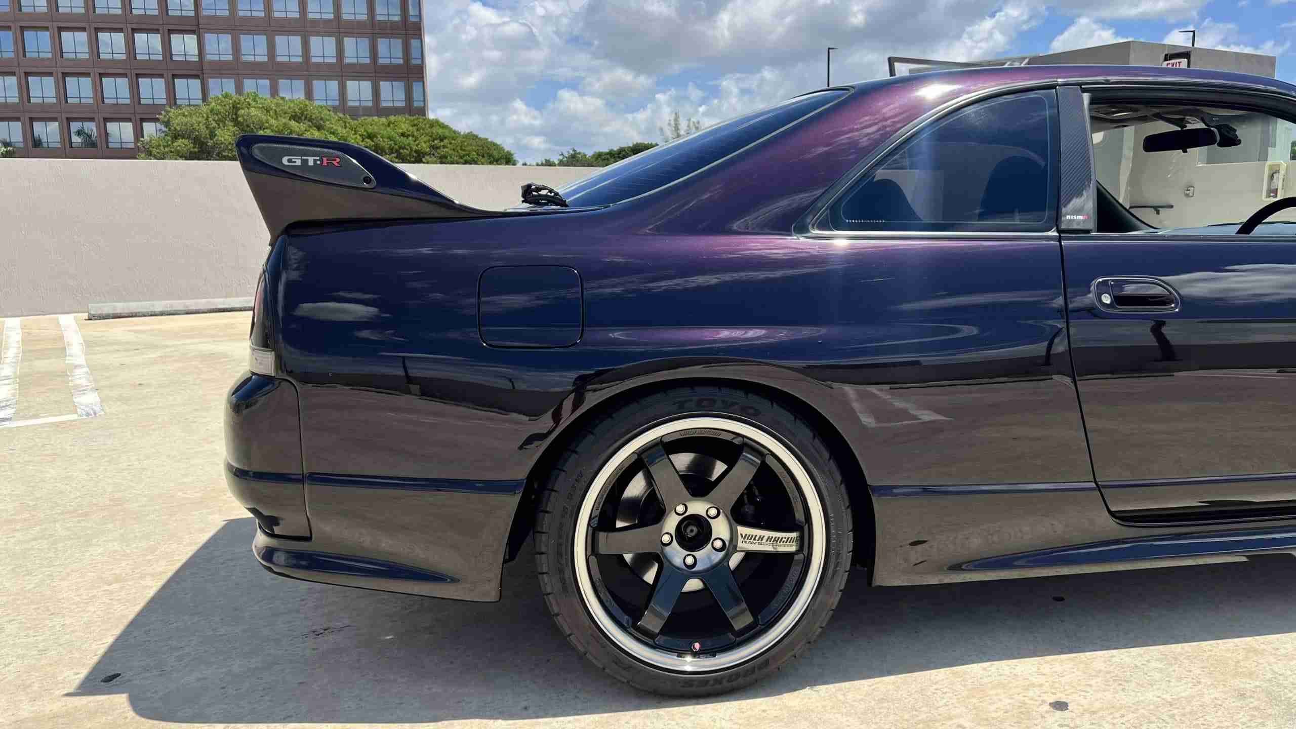 1997 Nissan Skyline GTR V-Spec R33 1 of 118 Midnight purple VSPEC – Low Miles – OEM+ Modified full