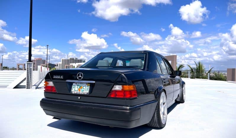 
 1991 Mercedes-Benz 500E full									