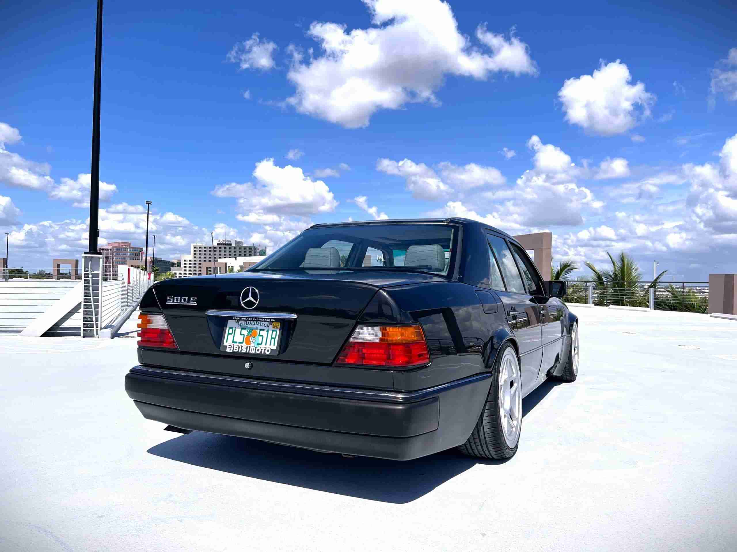1991 Mercedes-Benz 500E full