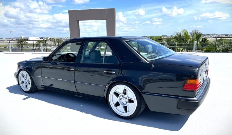 
 1991 Mercedes-Benz 500E full									