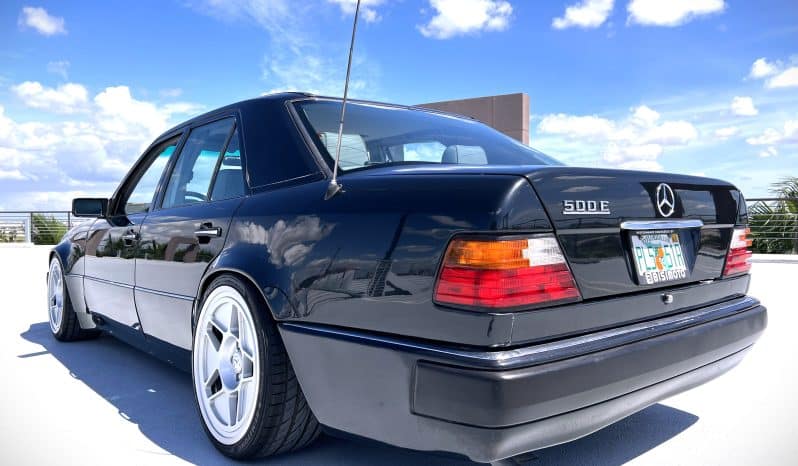 
 1991 Mercedes-Benz 500E full									