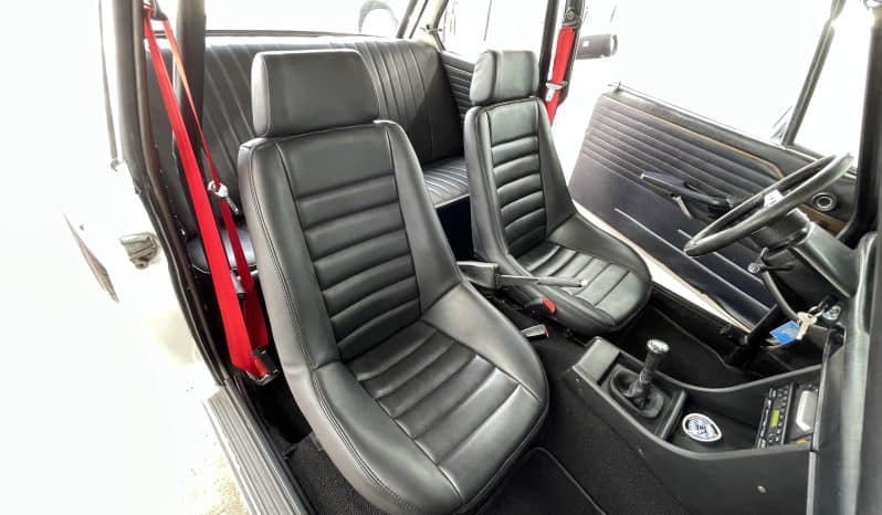 
 1973 BMW 2002 Euro Spec full									