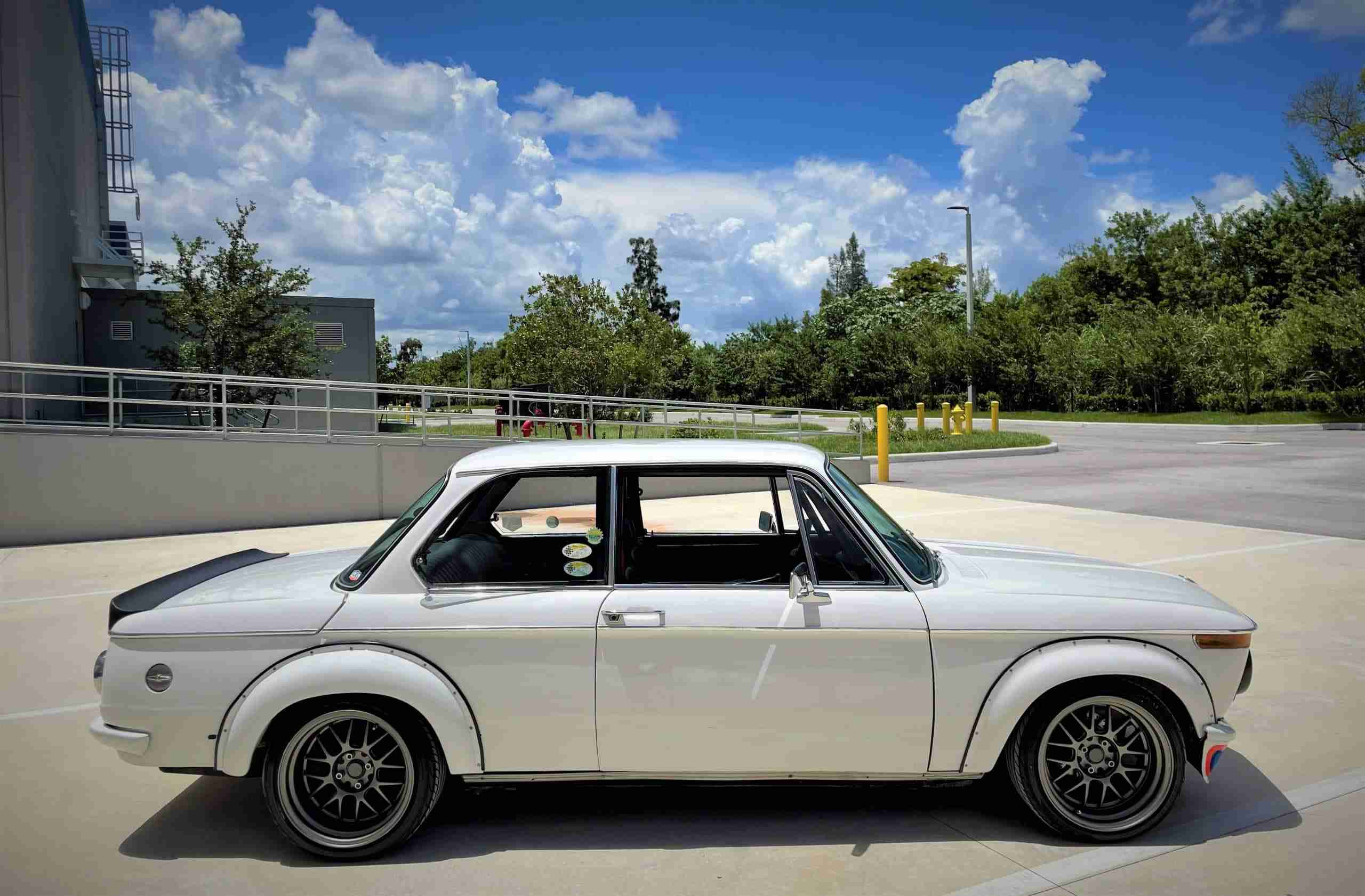 1973 BMW 2002 Euro Spec full