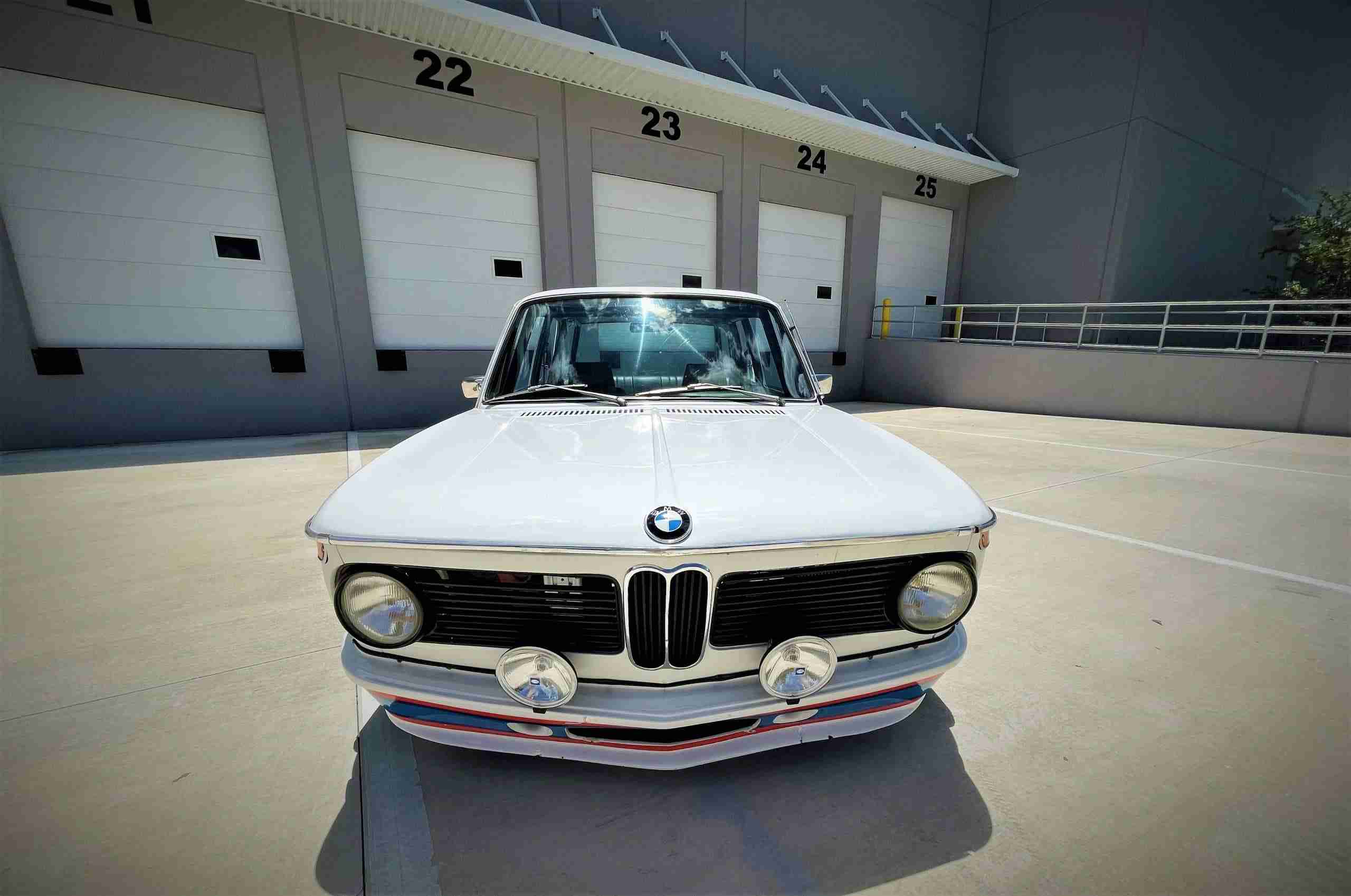 1973 BMW 2002 Euro Spec full