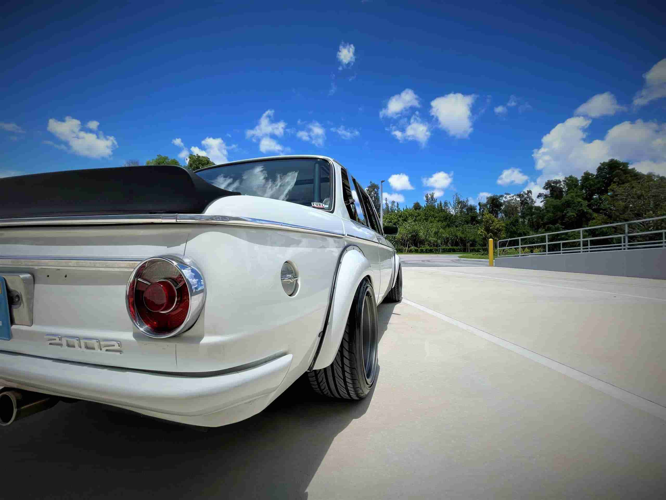 1973 BMW 2002 Euro Spec full