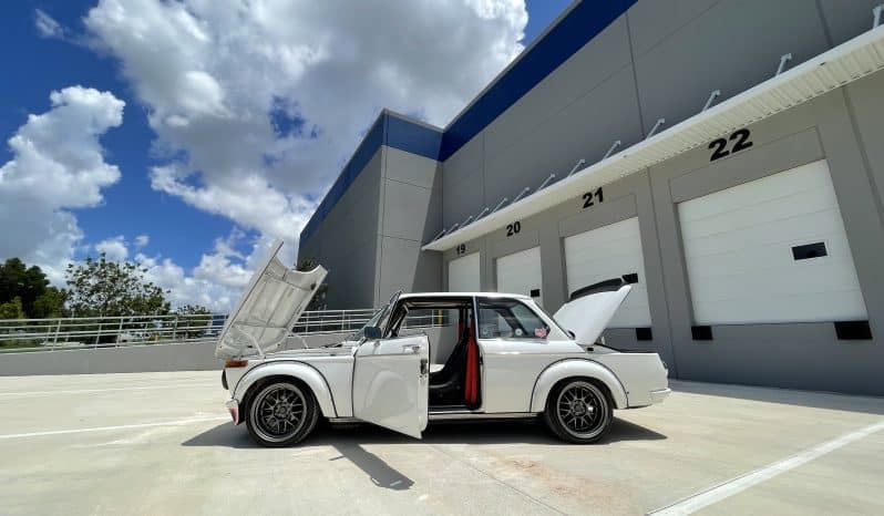 
 1973 BMW 2002 Euro Spec full									