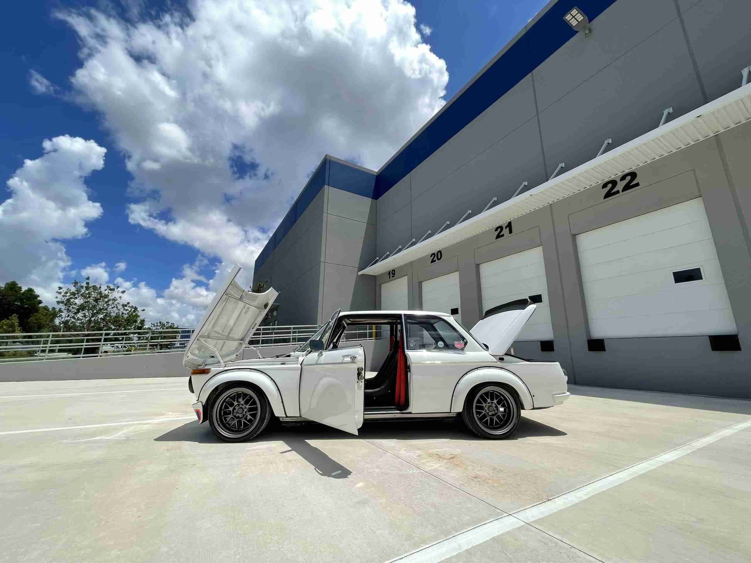 1973 BMW 2002 Euro Spec full