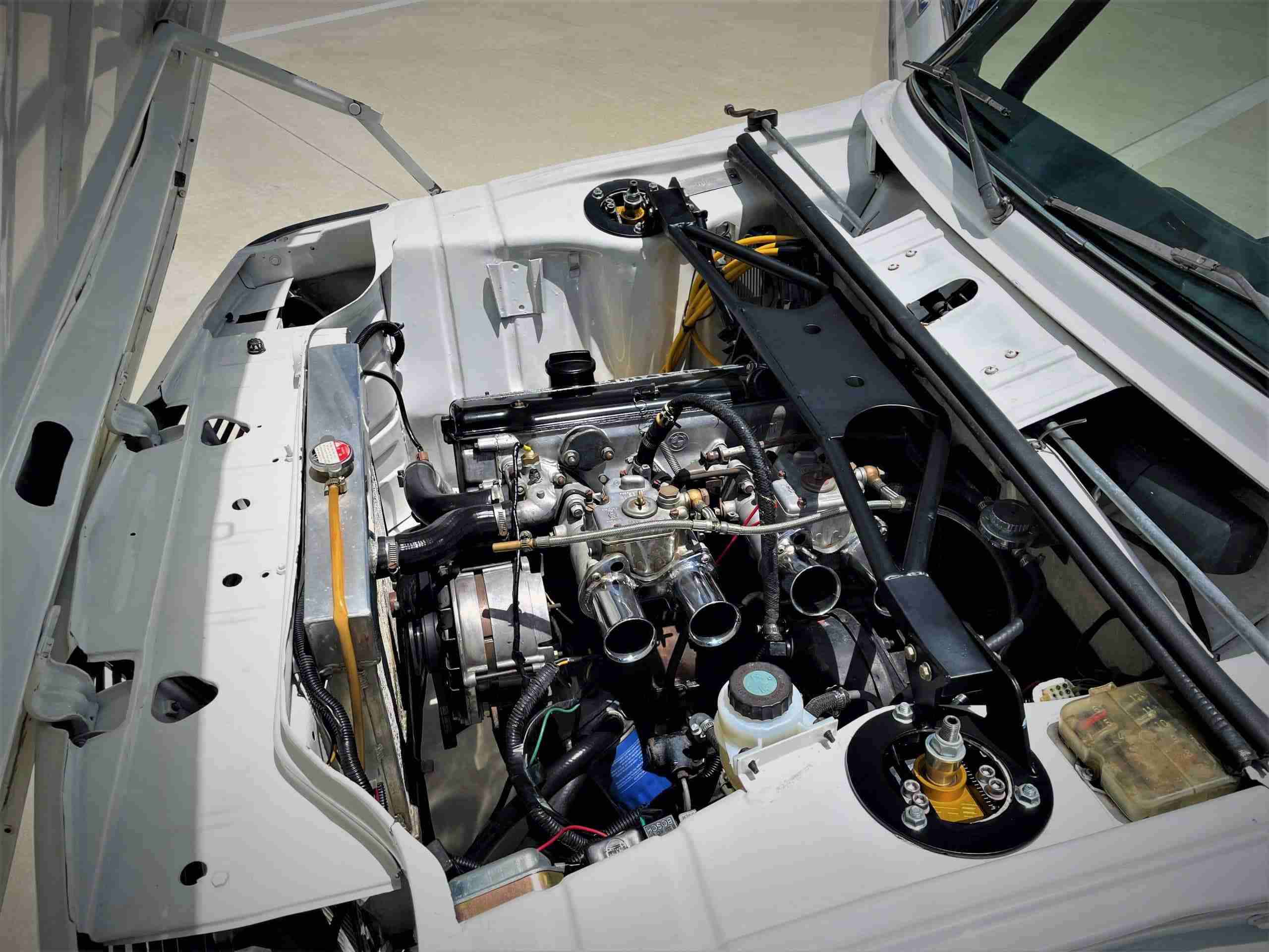1973 BMW 2002 Euro Spec full