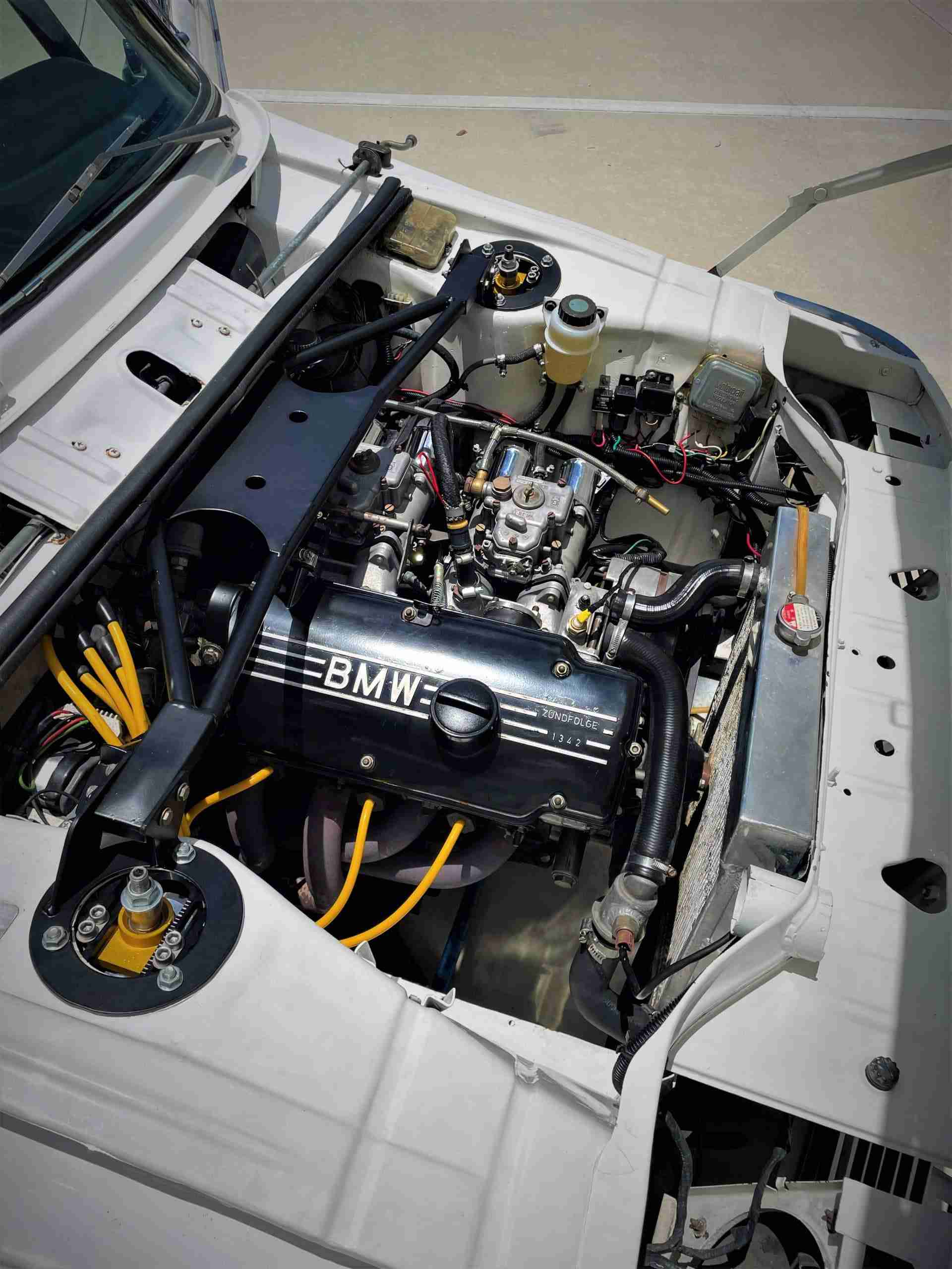 1973 BMW 2002 Euro Spec full