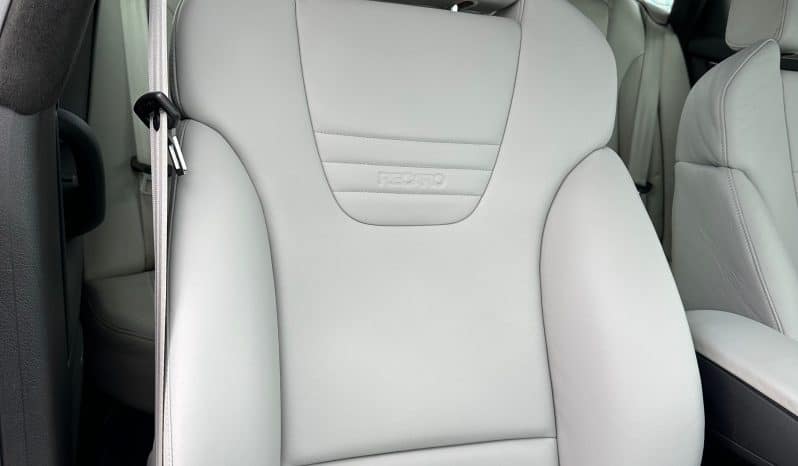 
 2005 Audi S4 V8 6spd B6 full									