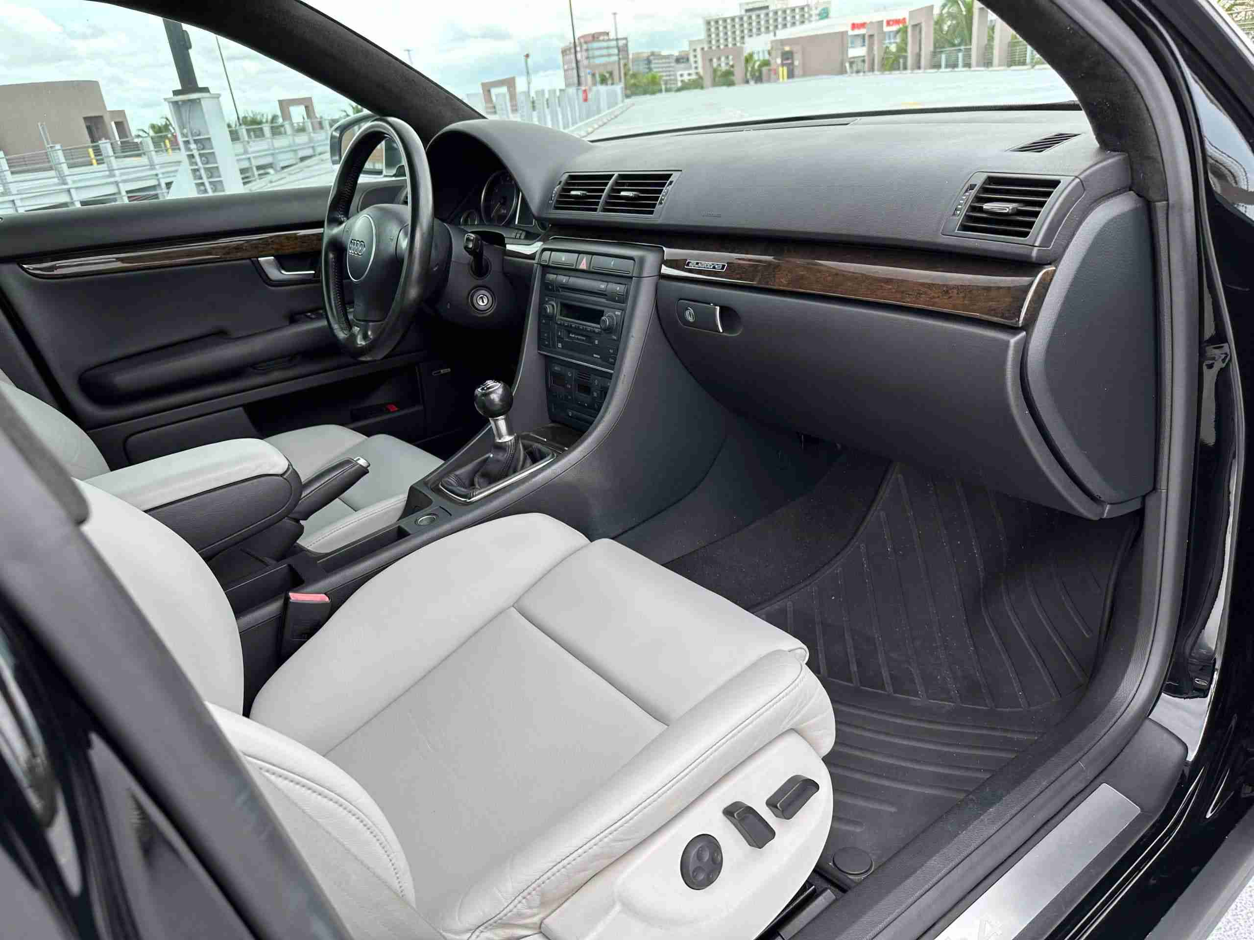 2005 Audi S4 V8 6spd B6 full