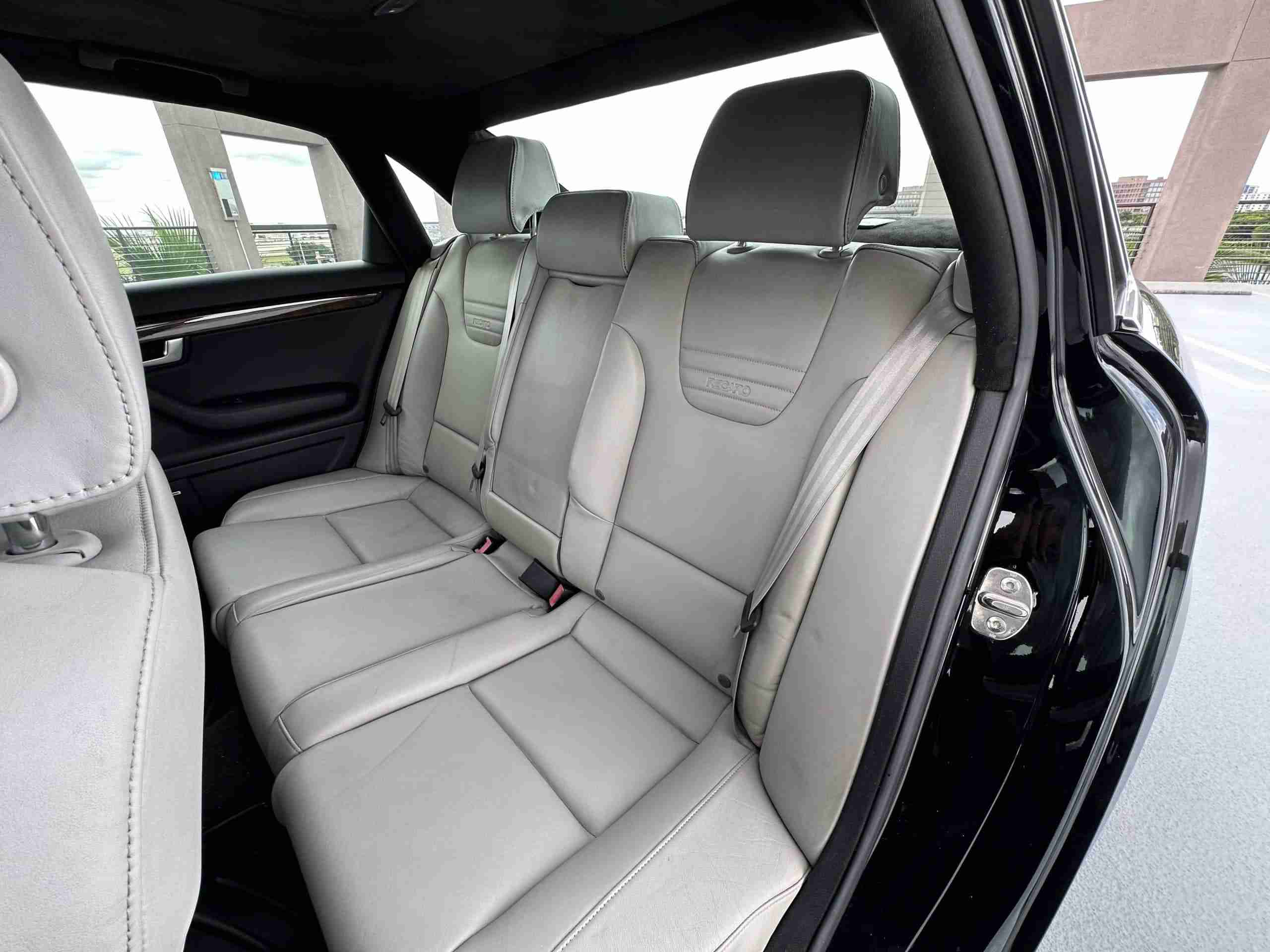 2005 Audi S4 V8 6spd B6 full
