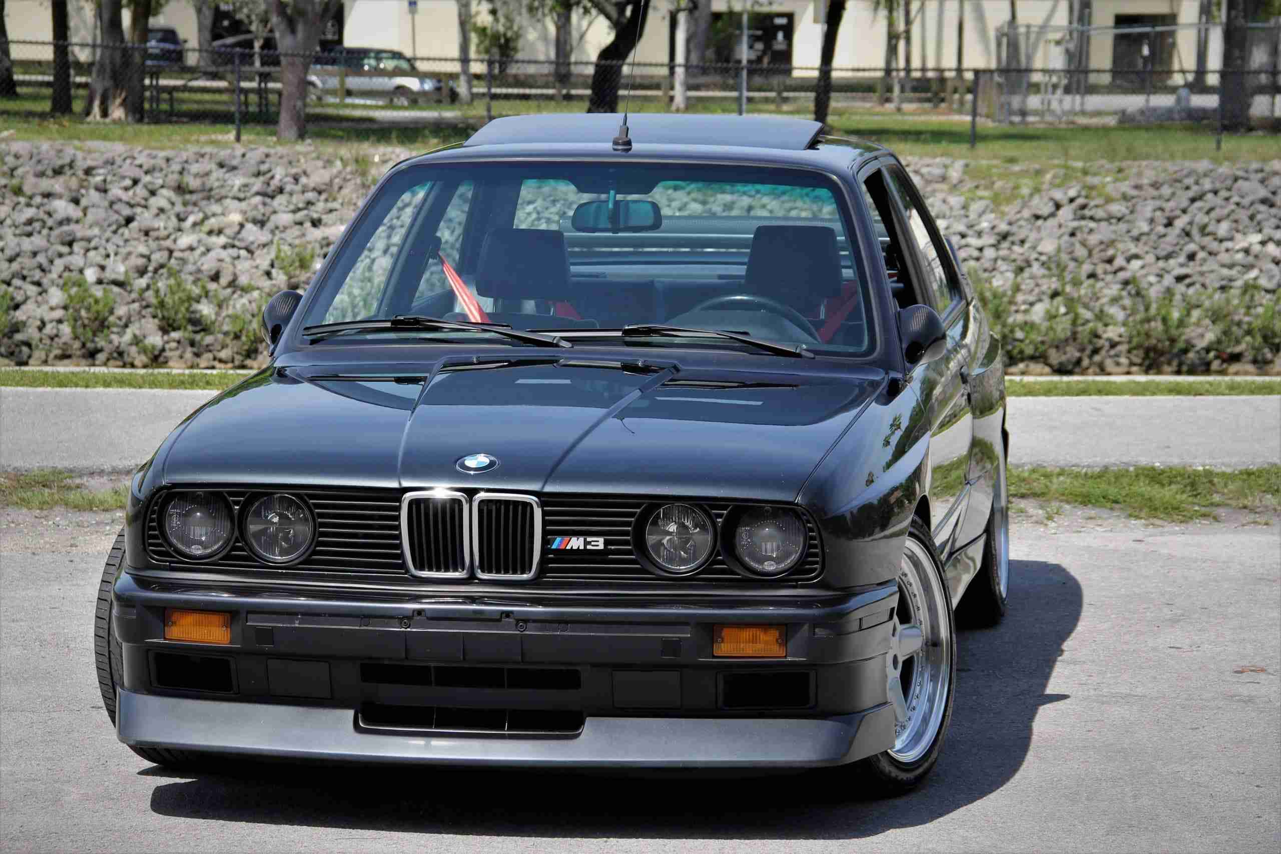 1990 BMW E30 M3 – Many Evo DTM Upgrades – Carbon Airbox – ACS Wheels/Suspension full