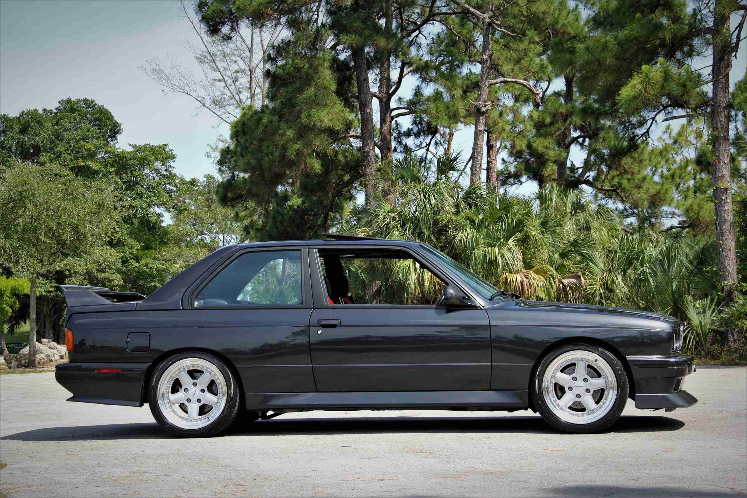 1990 BMW E30 M3 – Many Evo DTM Upgrades – Carbon Airbox – ACS Wheels/Suspension full