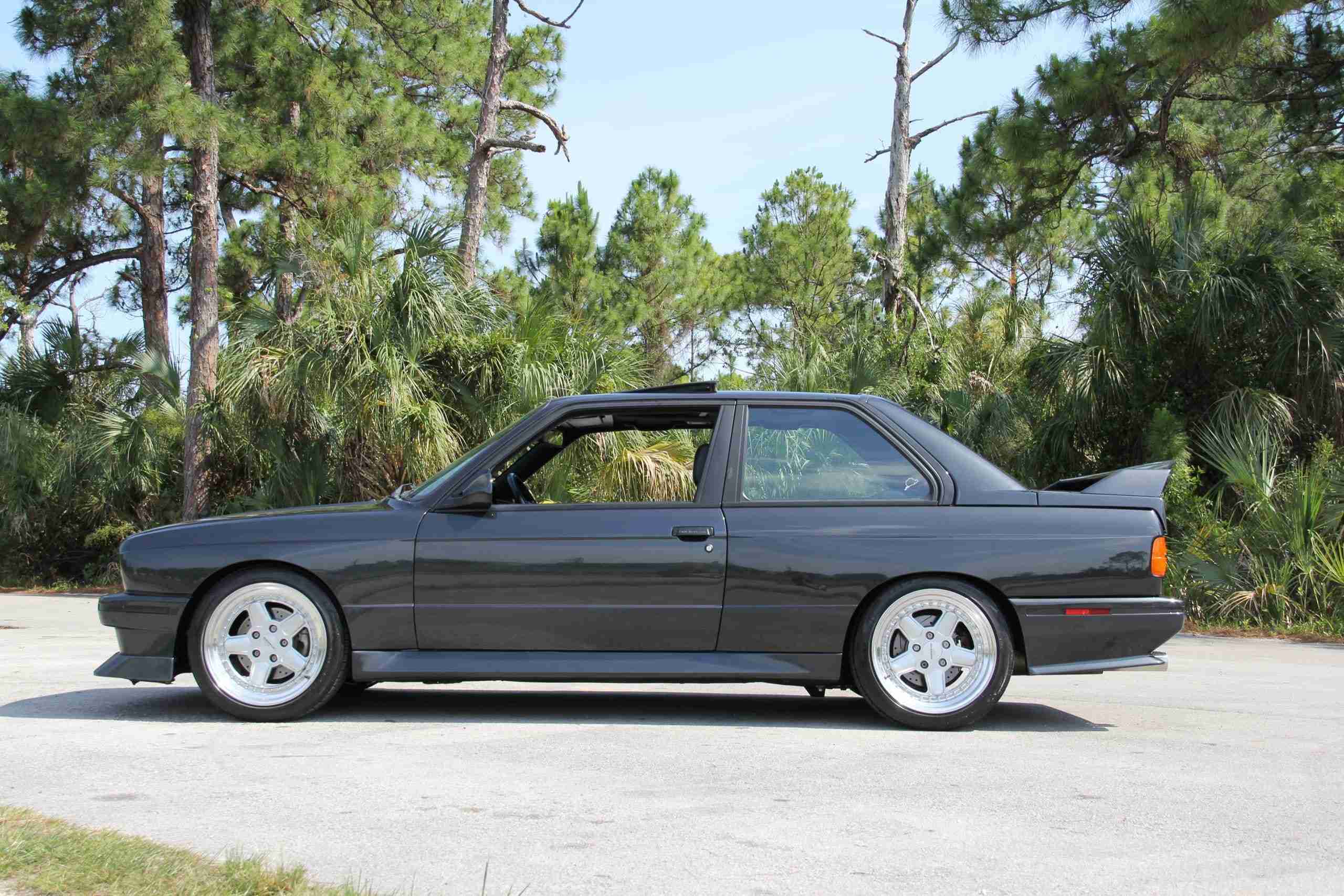 1990 BMW E30 M3 – Many Evo DTM Upgrades – Carbon Airbox – ACS Wheels/Suspension full
