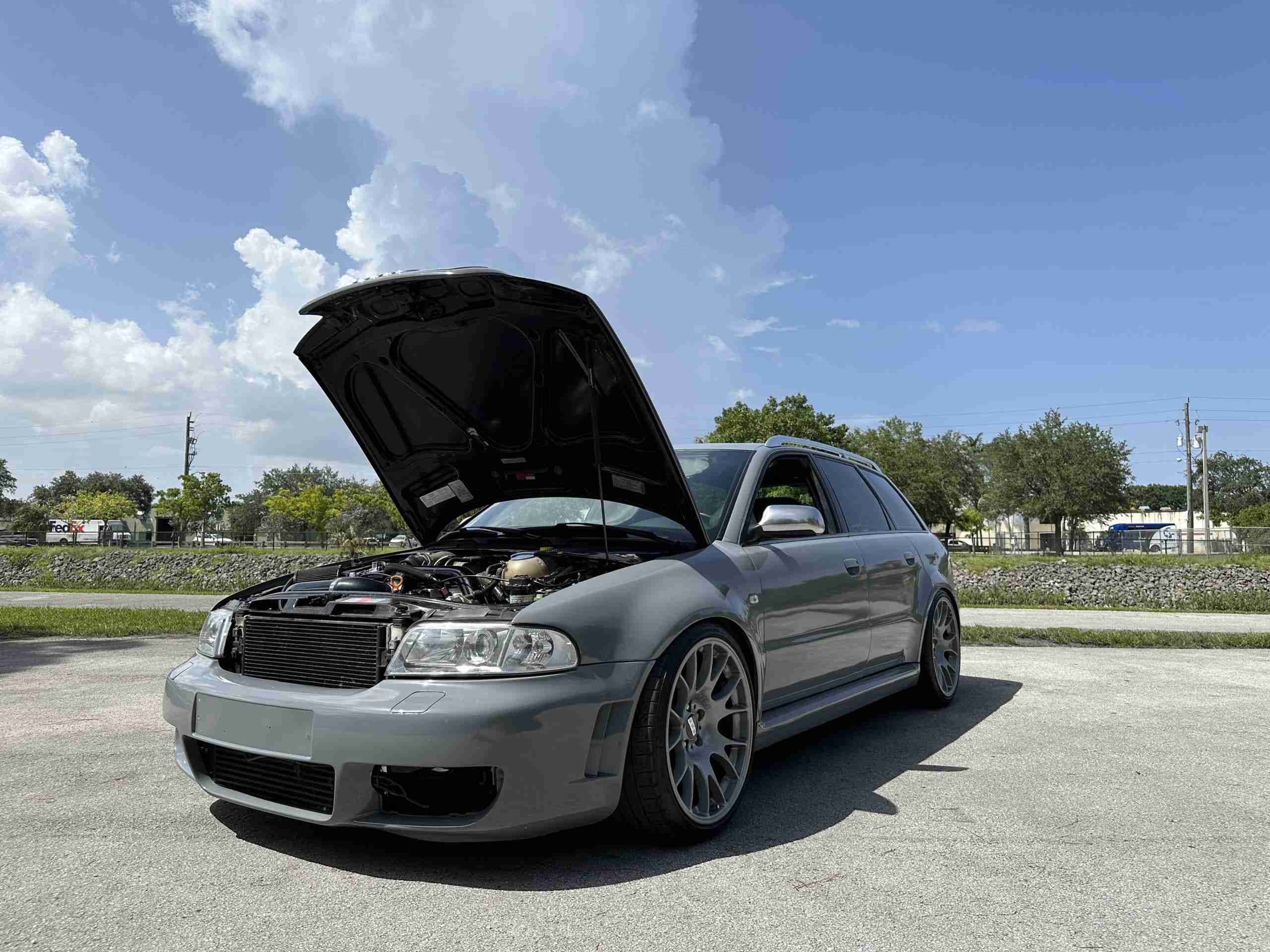 2001 Audi S4 – RS4 OEM Widebody – 650WHP Top Mounted Single Turbo full
