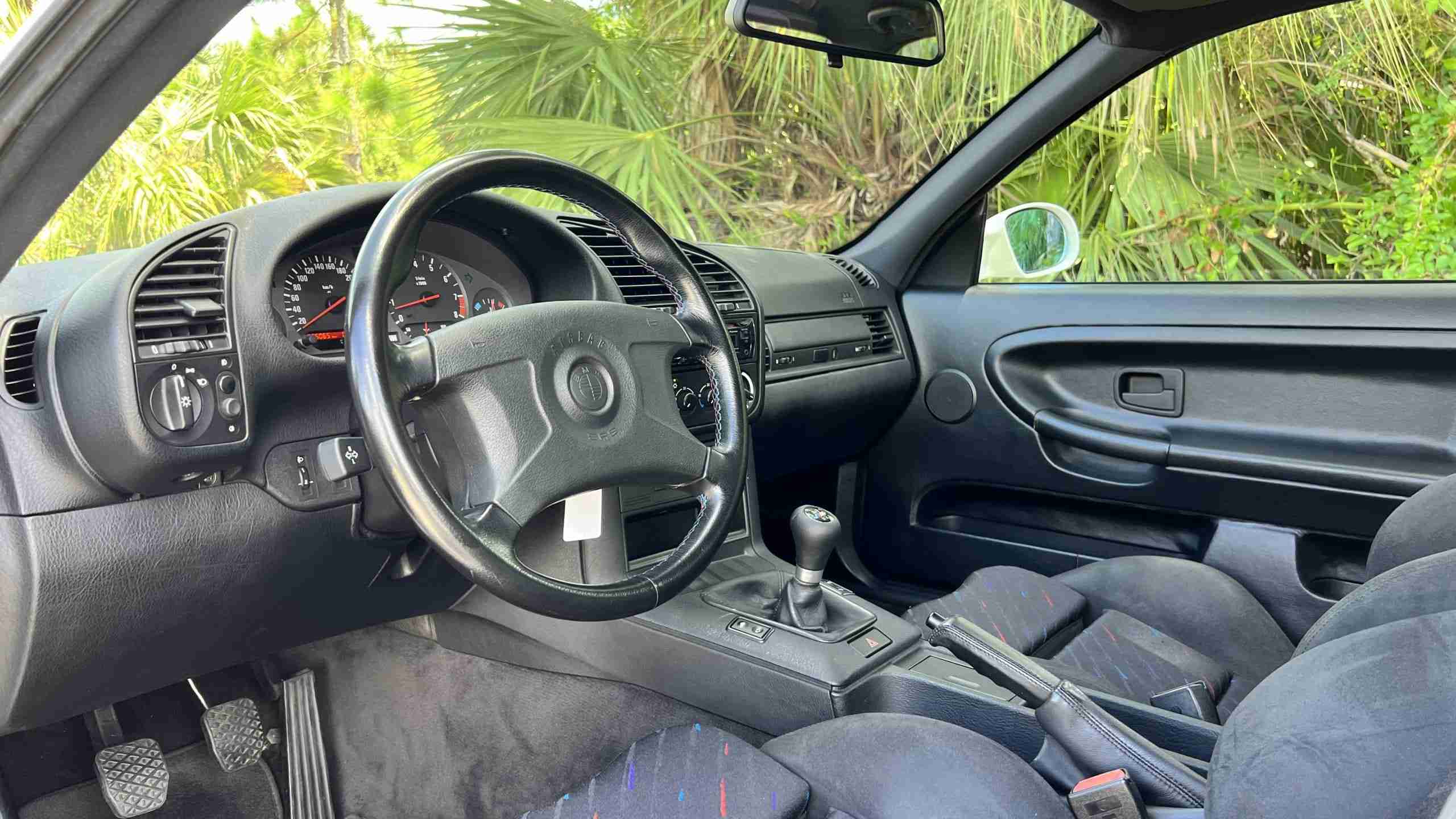1994 BMW M3 E36 Euro Spec – Alpine White – Slicktop – 47k Miles full