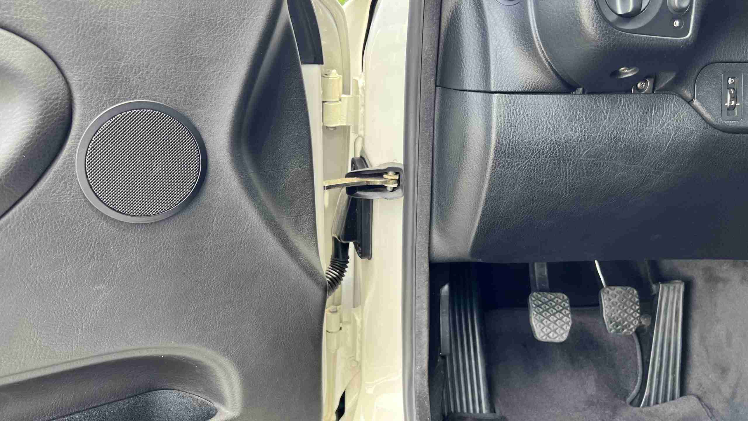 1994 BMW M3 E36 Euro Spec – Alpine White – Slicktop – 47k Miles full