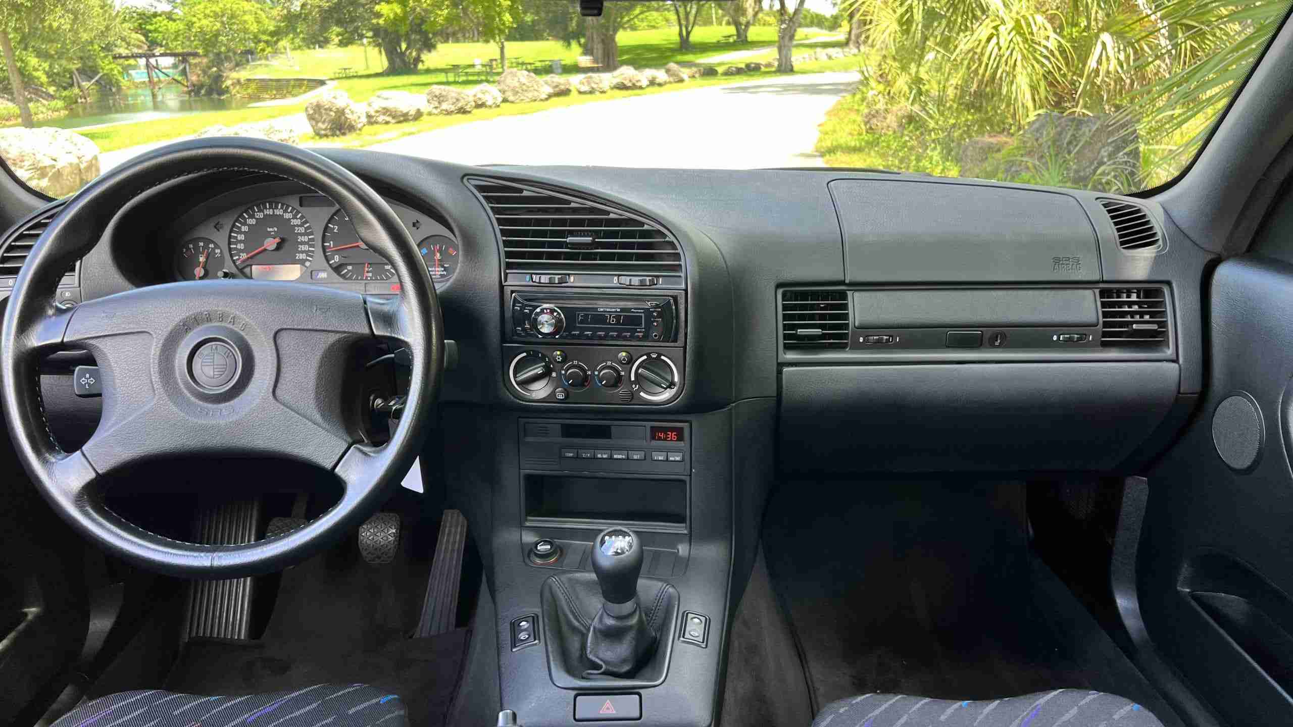 1994 BMW M3 E36 Euro Spec – Alpine White – Slicktop – 47k Miles full
