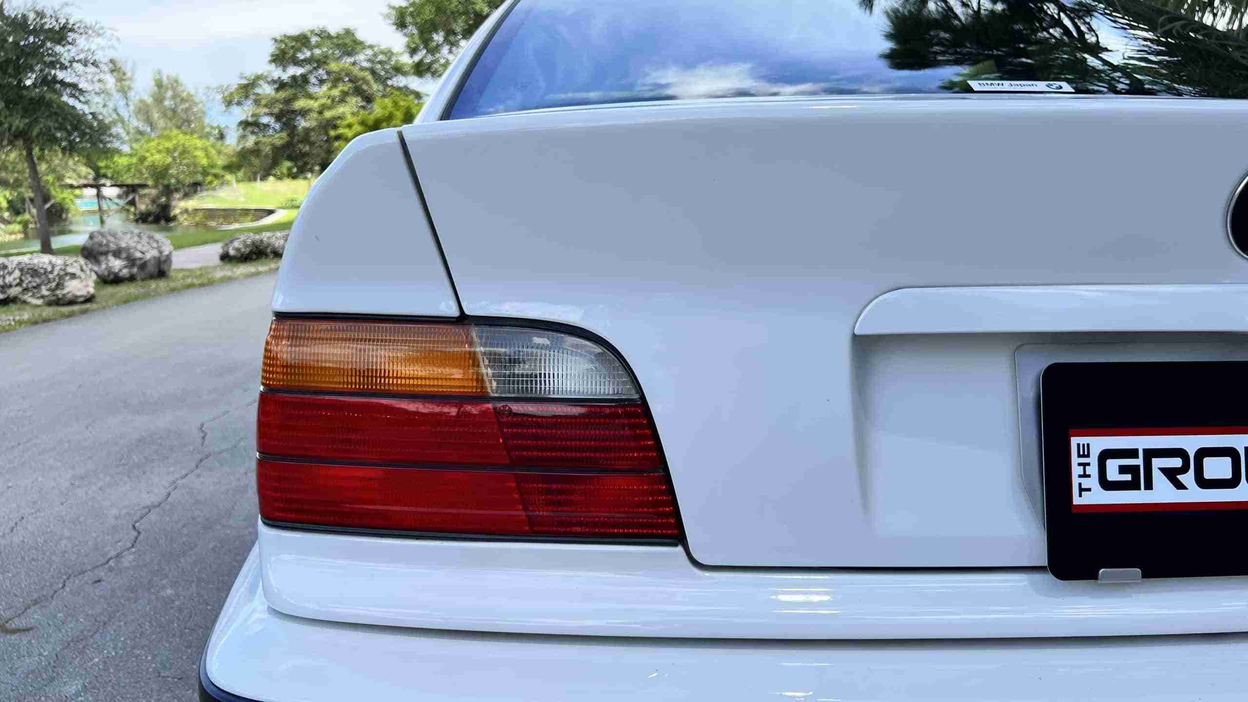 1994 BMW M3 E36 Euro Spec – Alpine White – Slicktop – 47k Miles full