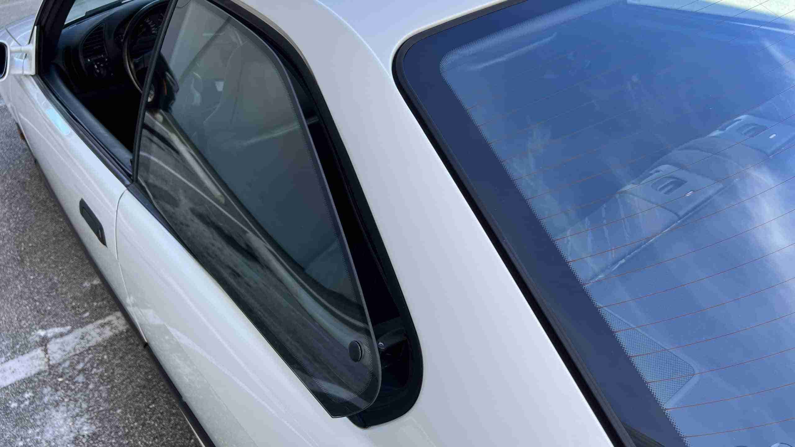 1994 BMW M3 E36 Euro Spec – Alpine White – Slicktop – 47k Miles full