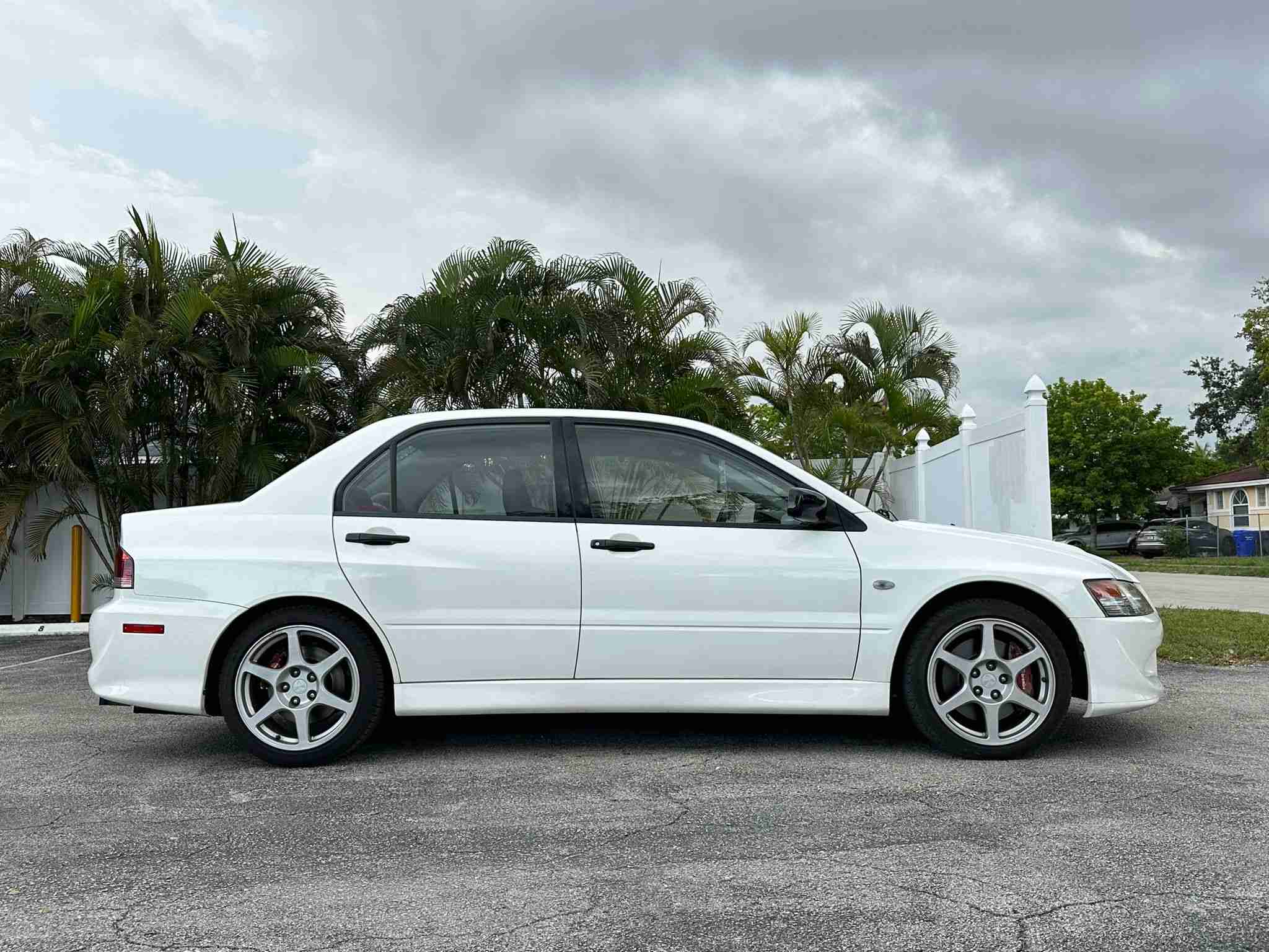2004 Mitsubishi EVO 8 RS – OEM+ Build – All OG Vin stickers – Rare 1 of less than 500 ever built full