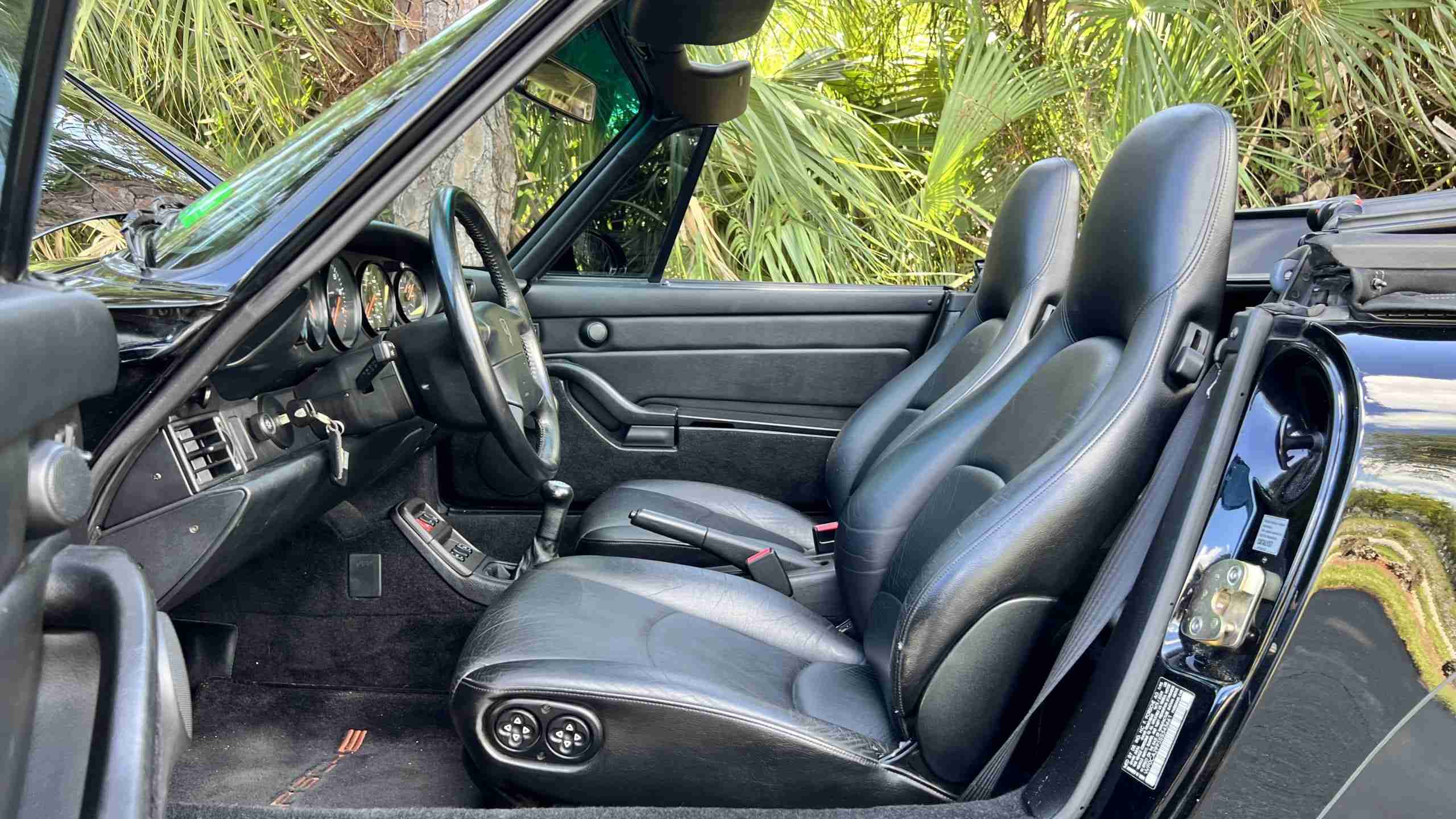 1995 Porsche 911 Carrera 4 Cabriolet Original Paint – All stock – 37k Miles-6 Speed Manual- Over $6000 Recent Service full