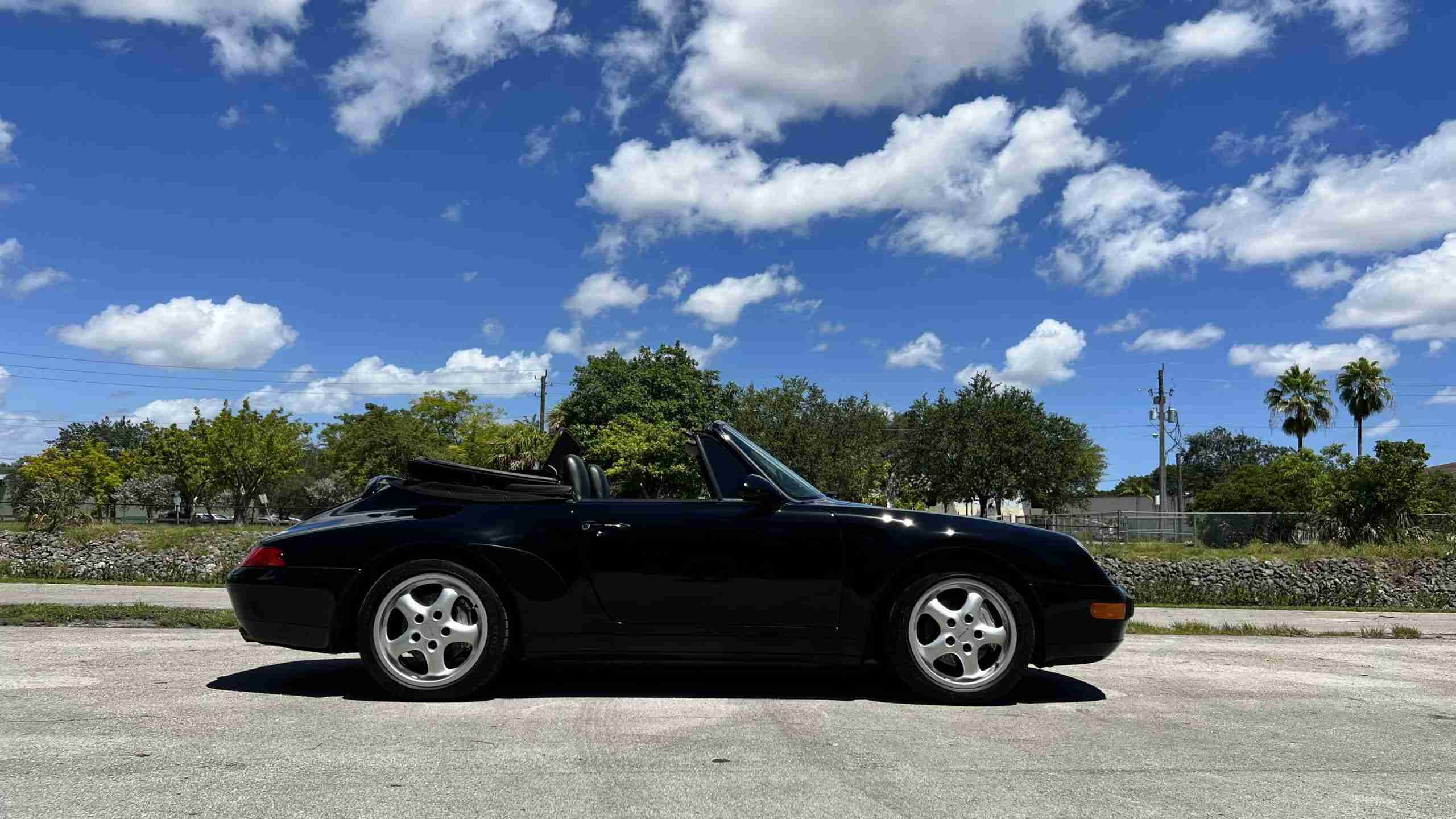 1995 Porsche 911 Carrera 4 Cabriolet Original Paint – All stock – 37k Miles-6 Speed Manual- Over $6000 Recent Service full
