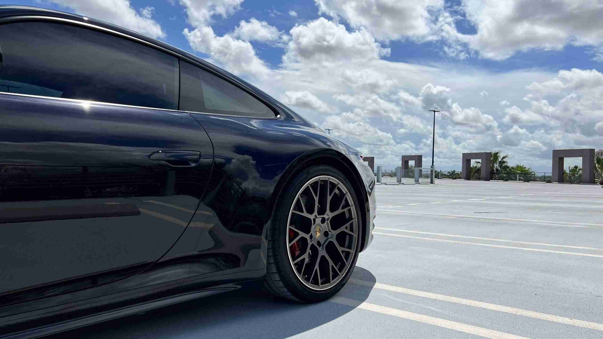 2020 Porsche 911 CARRERA S 992 C2S – Fully Loaded $147k Window Sticker – Jet Black / Bordeaux Red 21k Miles full