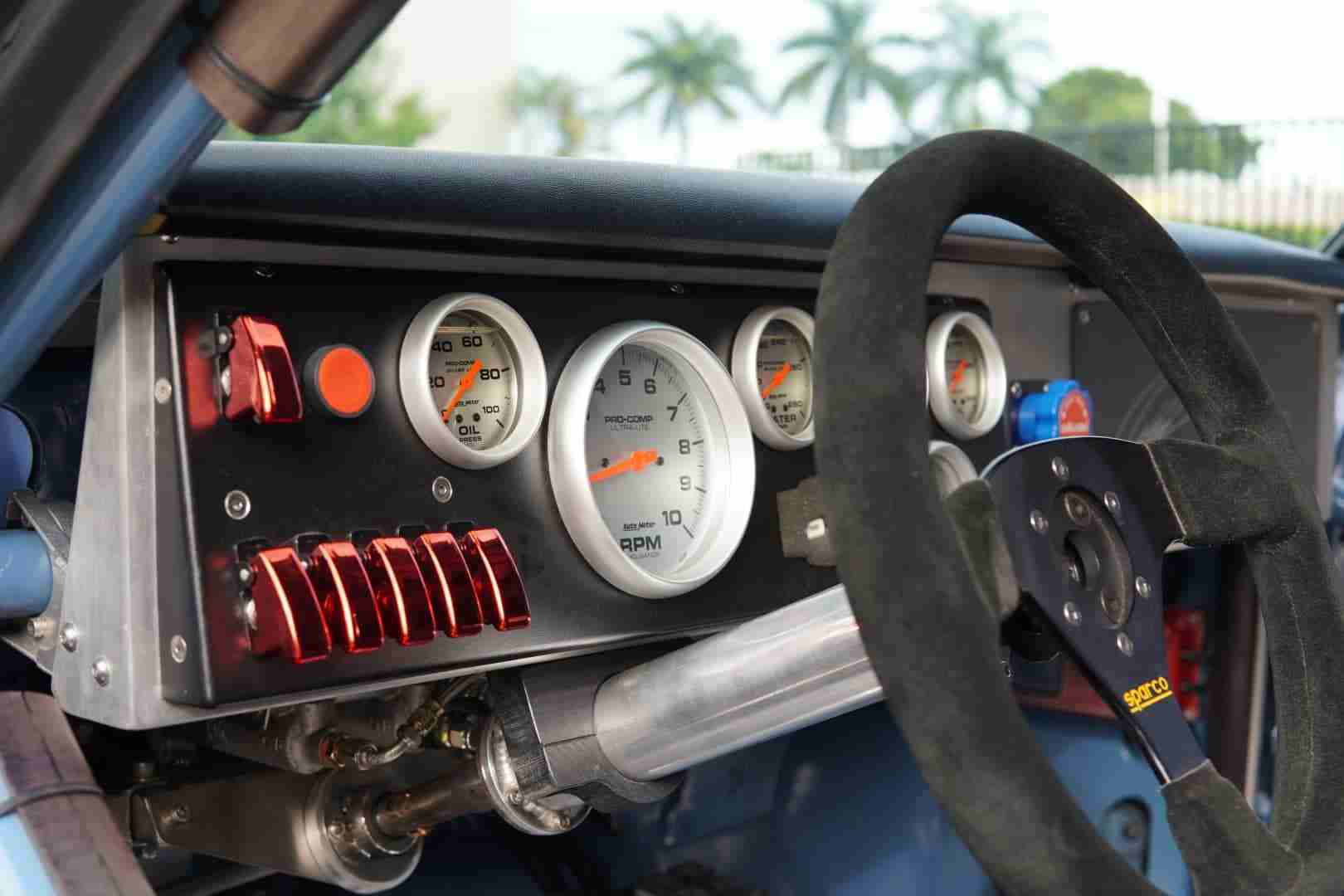 1971 Datsun 510 Street / Track- 220HP 2.3L – Mikuni Carb 44MM – Full Build – 40 years 1 Owner full