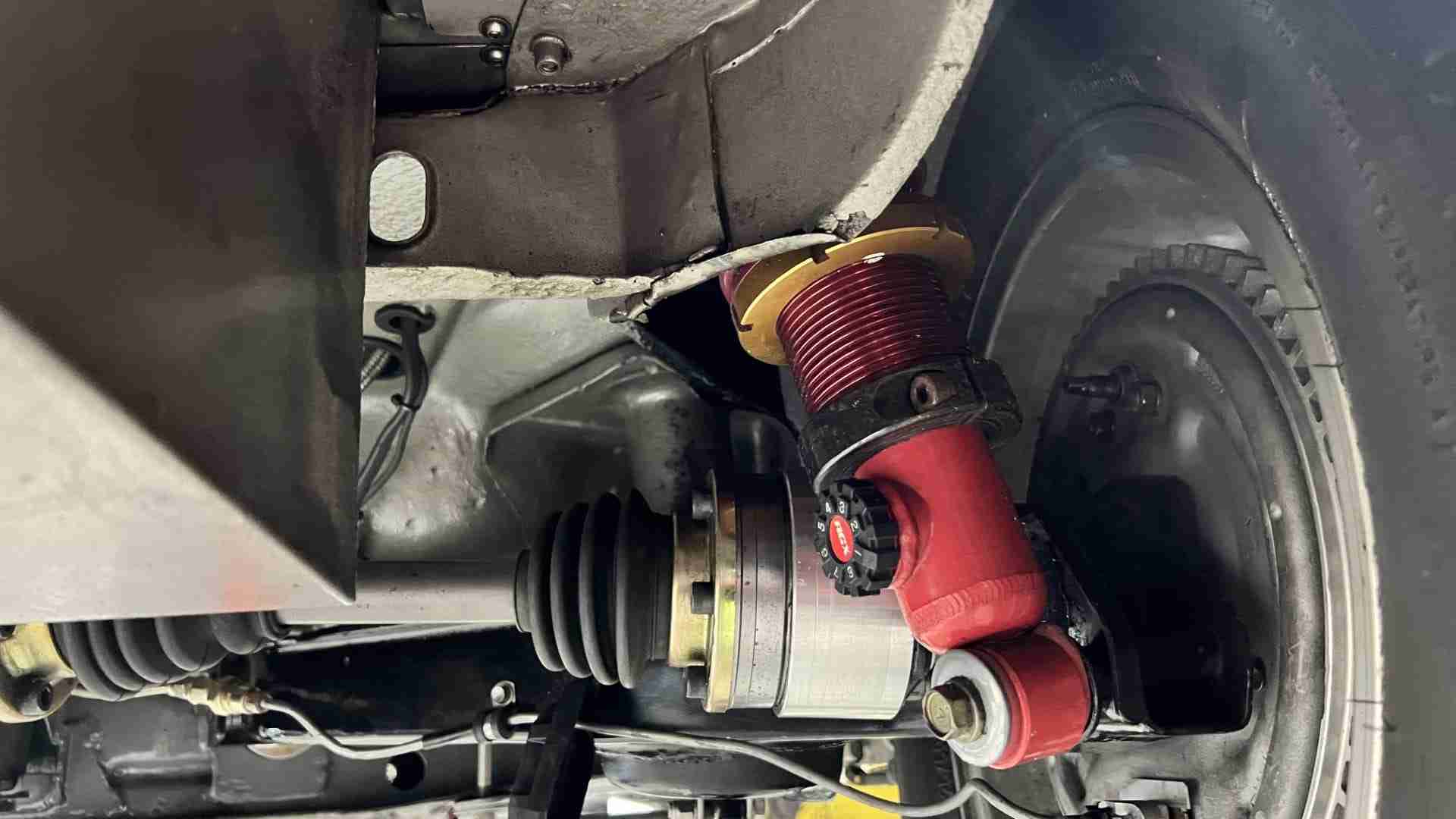 1971 Datsun 510 Street / Track- 220HP 2.3L – Mikuni Carb 44MM – Full Build – 40 years 1 Owner full