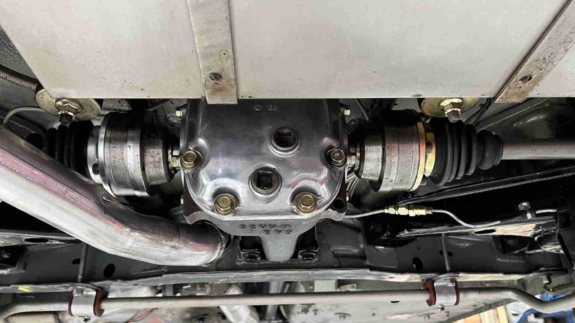 1971 Datsun 510 Street / Track- 220HP 2.3L – Mikuni Carb 44MM – Full Build – 40 years 1 Owner full