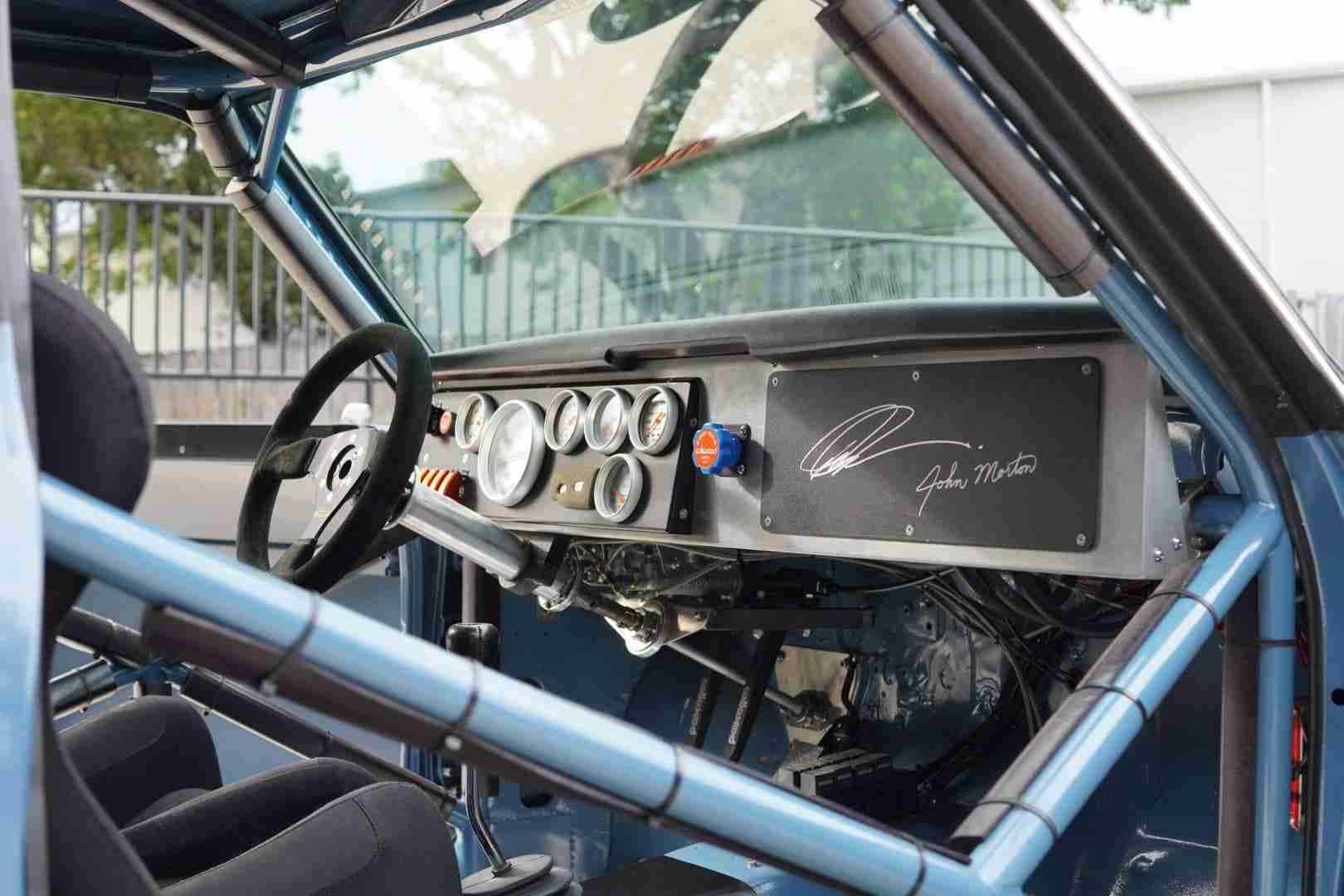 1971 Datsun 510 Street / Track- 220HP 2.3L – Mikuni Carb 44MM – Full Build – 40 years 1 Owner full