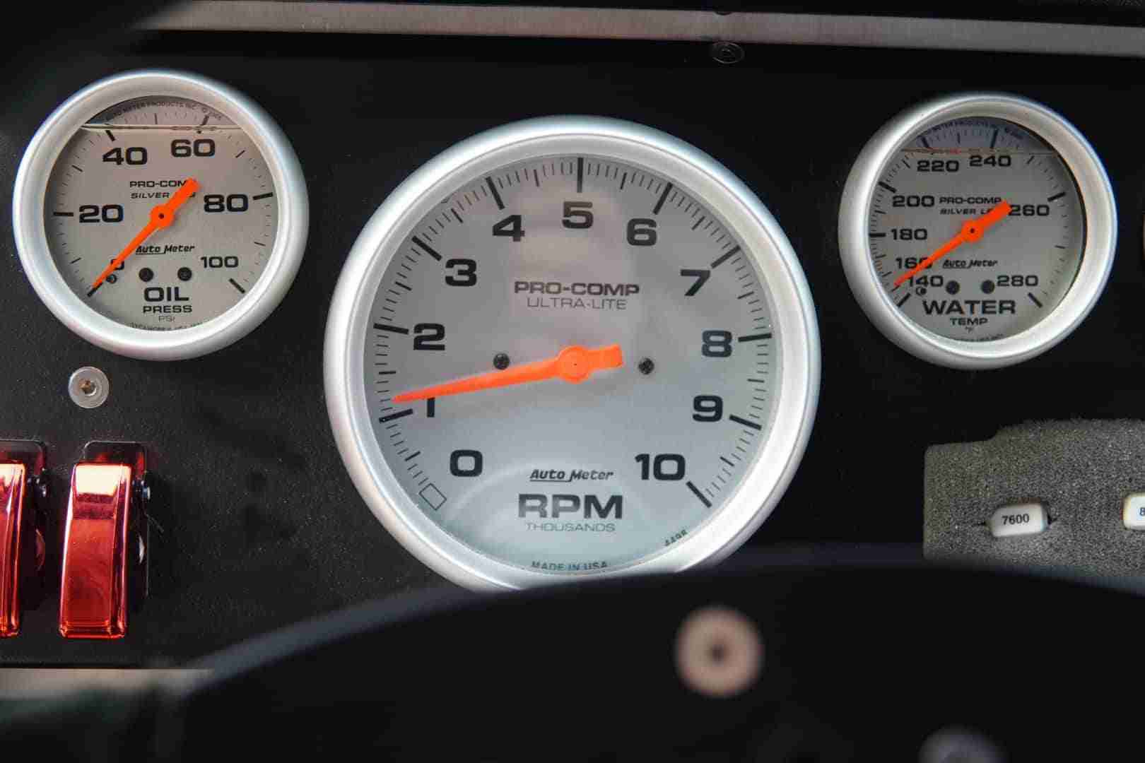 1971 Datsun 510 Street / Track- 220HP 2.3L – Mikuni Carb 44MM – Full Build – 40 years 1 Owner full