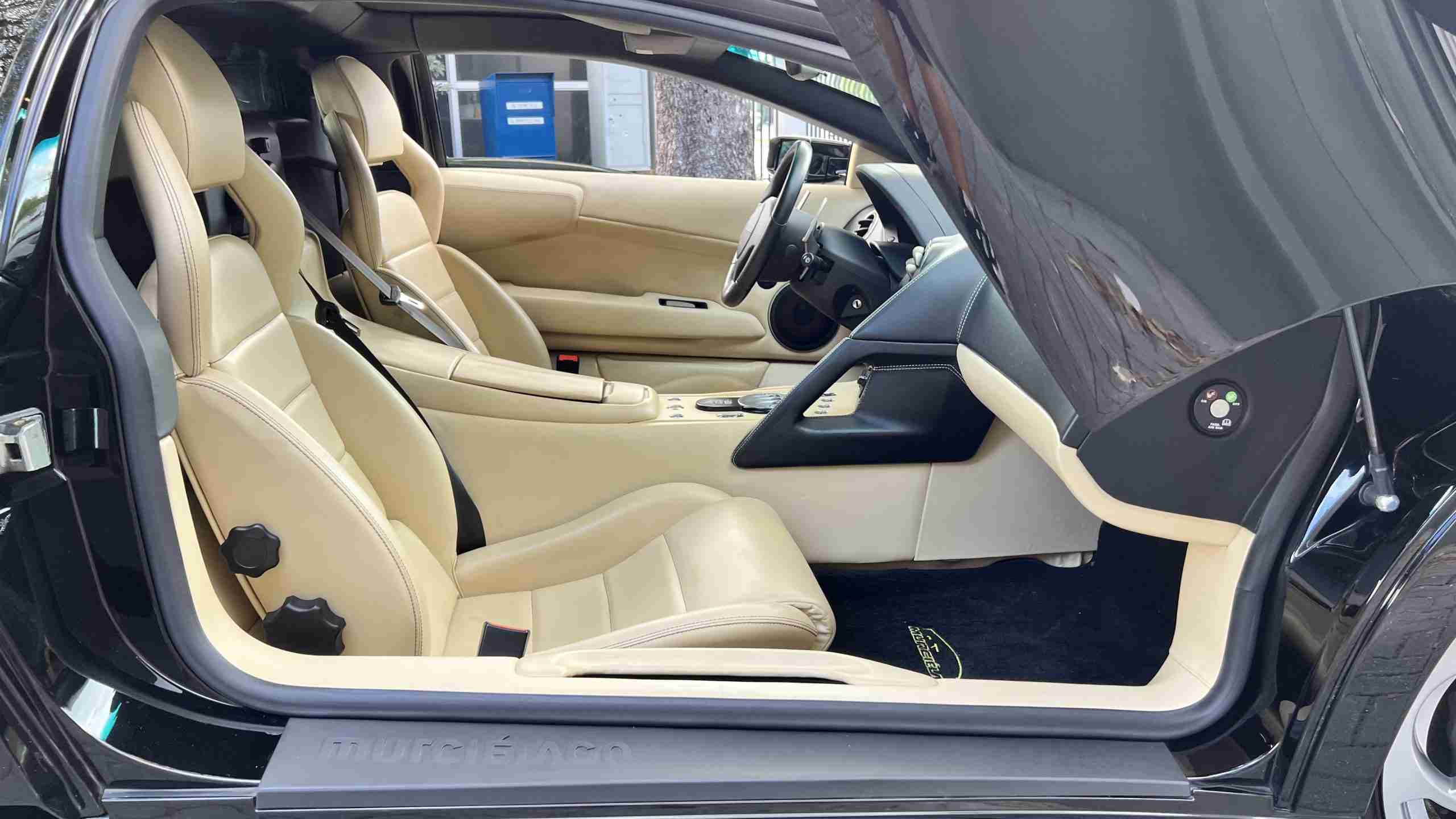 2004 Lamborghini Murcielago Coupe Only 6K Miles- Mint Condition- Desirable Color Combo- Front lift- Fully Serviced full