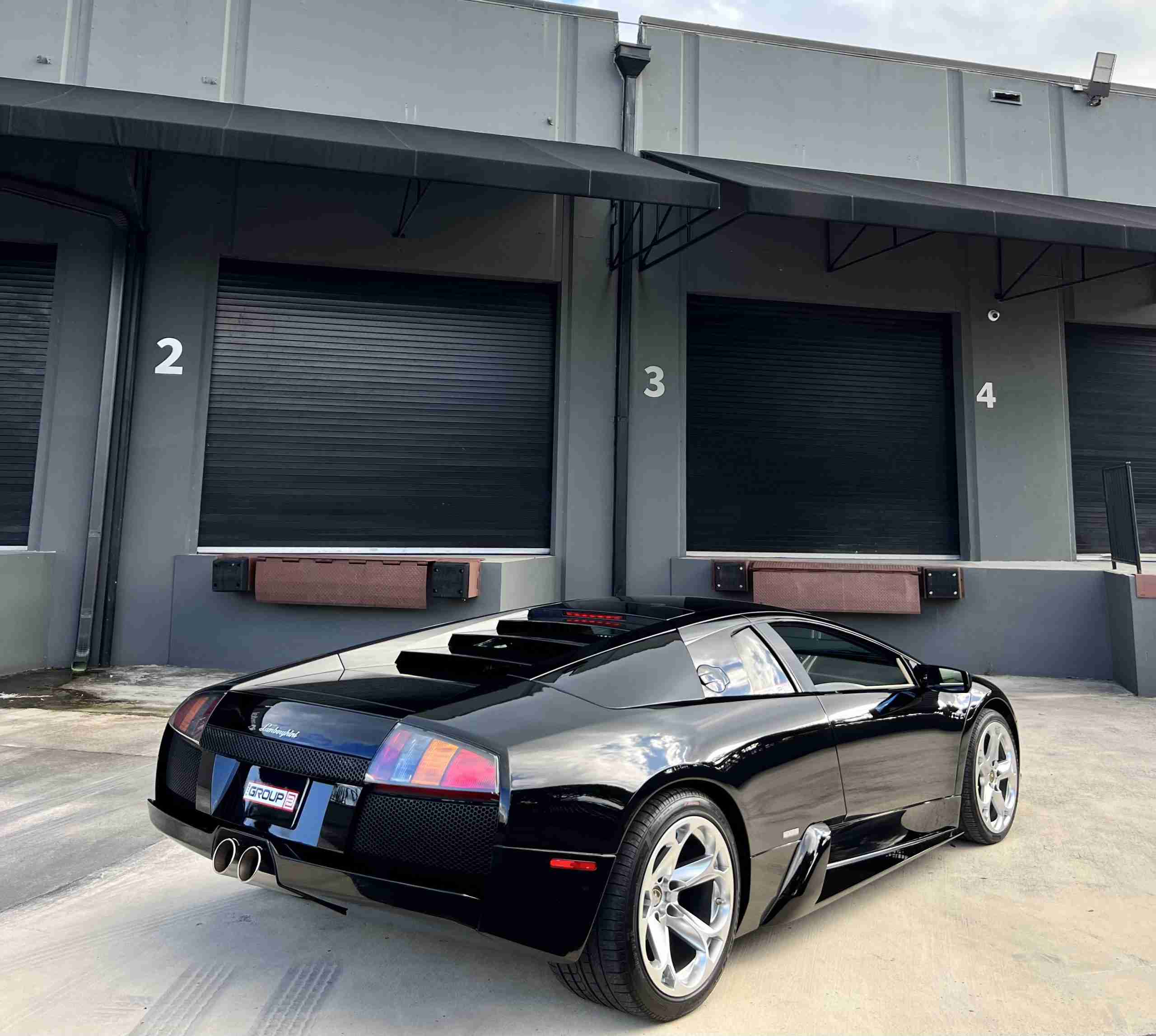 2004 Lamborghini Murcielago Coupe Only 6K Miles- Mint Condition- Desirable Color Combo- Front lift- Fully Serviced full