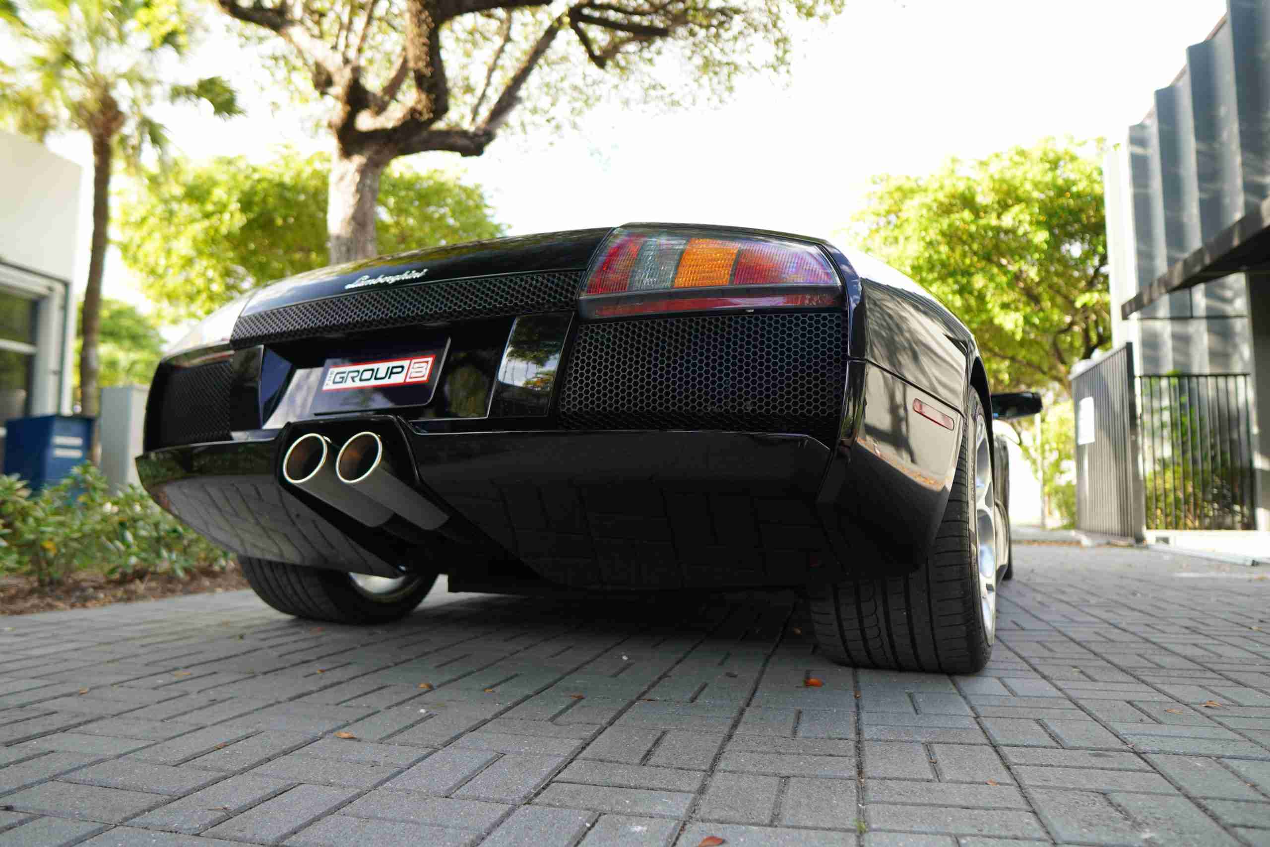 2004 Lamborghini Murcielago Coupe Only 6K Miles- Mint Condition- Desirable Color Combo- Front lift- Fully Serviced full