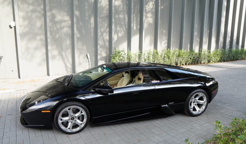 
 2004 Lamborghini Murcielago Coupe Only 6K Miles- Mint Condition- Desirable Color Combo- Front lift- Fully Serviced full									