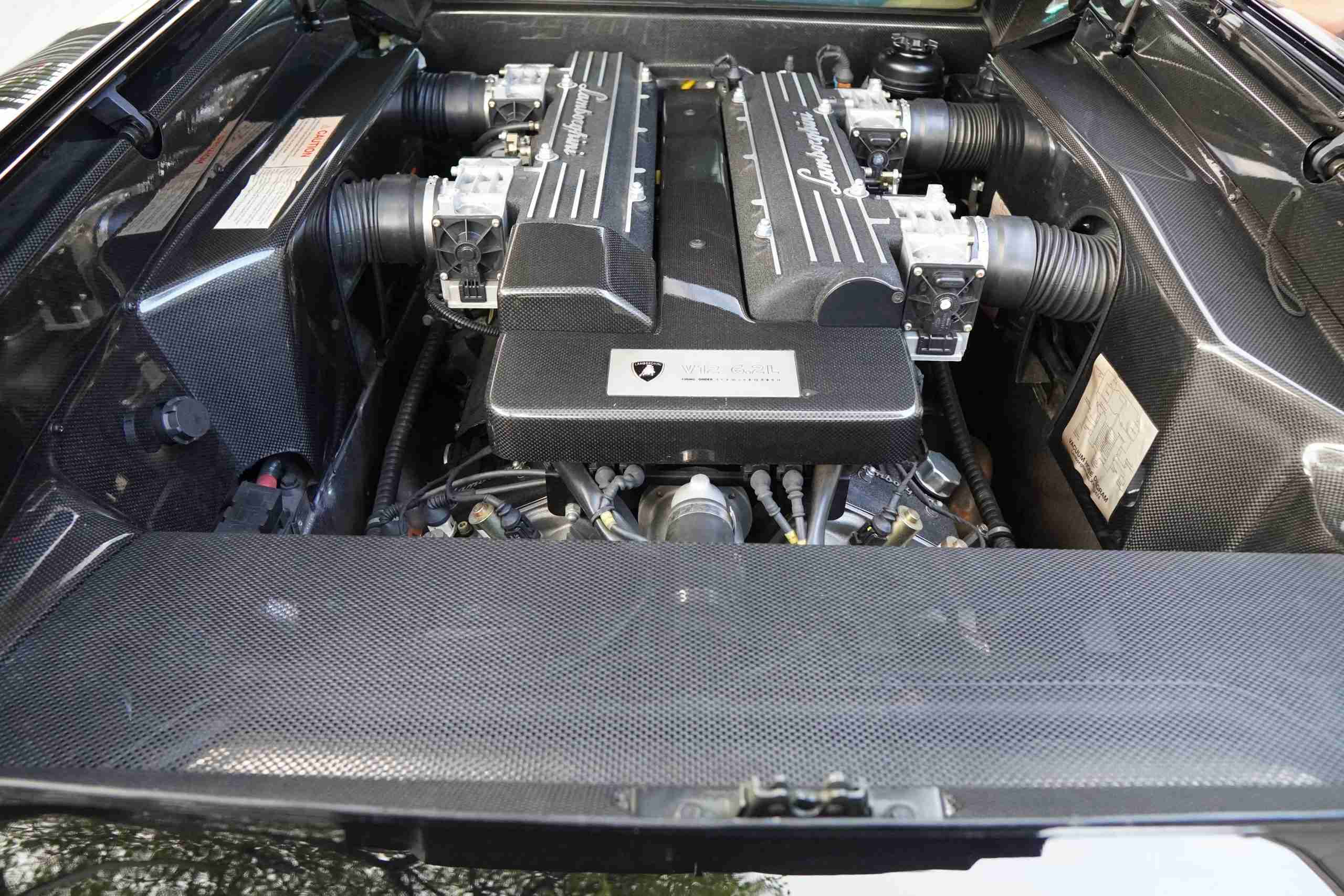 2004 Lamborghini Murcielago Coupe Only 6K Miles- Mint Condition- Desirable Color Combo- Front lift- Fully Serviced full