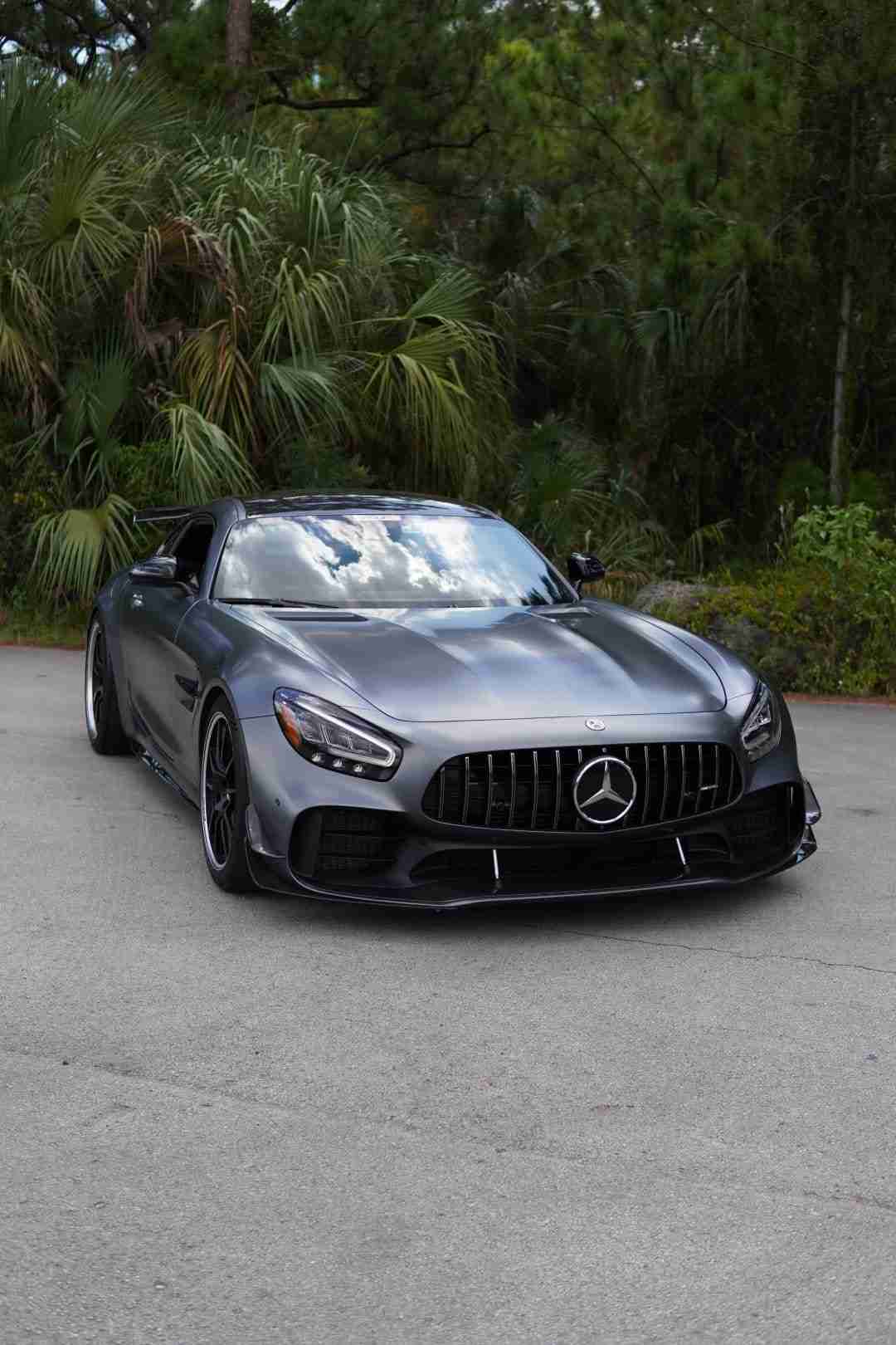 2020 Mercedes-Benz AMG GTR 200MPH Super Car – GTR PRO Bumpers Spoilers – 12k Miles – 1 Owner – 600HP full