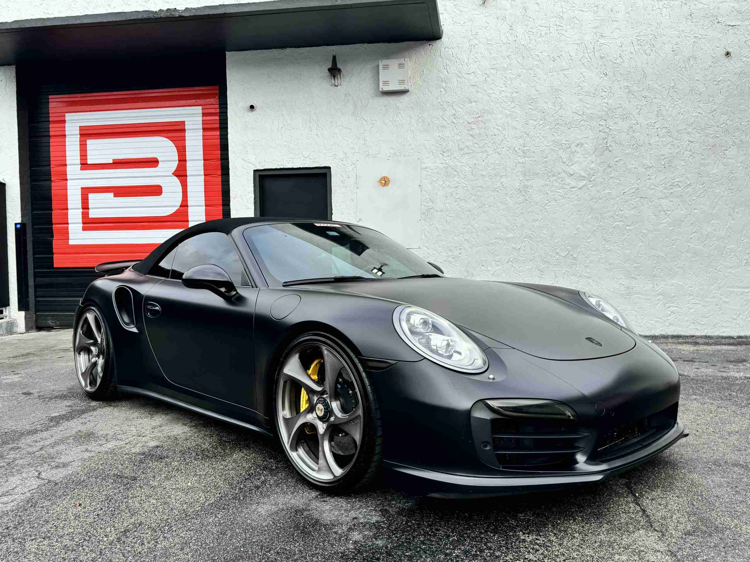 2014 Porsche 911 991 Turbo S $196k sticker  700+ Hp $25k in upgrades HRE Wheels  Full XPEL Stealth PPF full