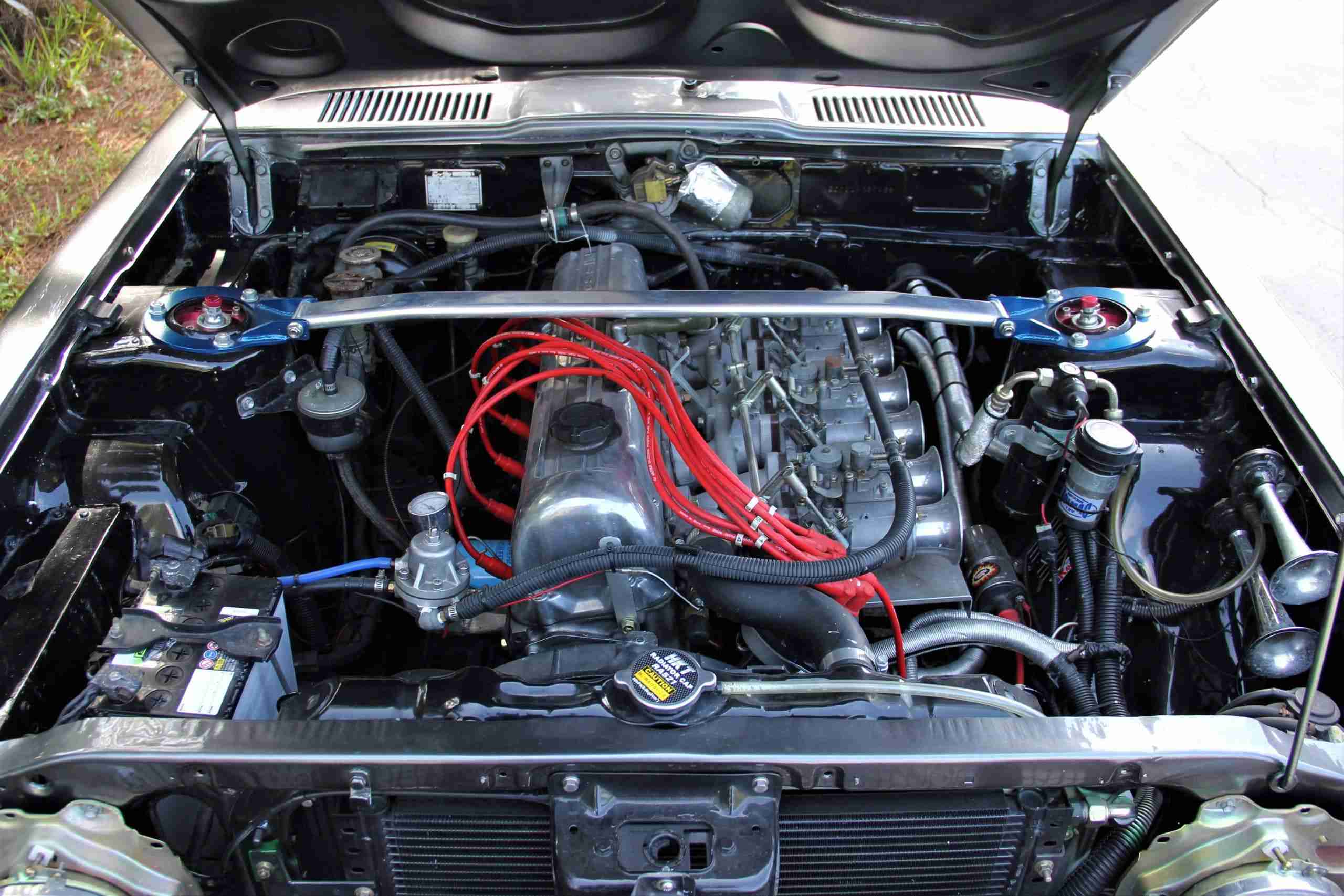 1976 Nissan Skyline KGC110- 2000GTX- KENMERI – 3.0L- Mikuni Carbs- Z32 Brakes – Coilovers- AC full