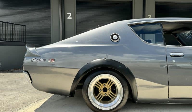 
 1976 Nissan Skyline KGC110- 2000GTX- KENMERI – 3.0L- Mikuni Carbs- Z32 Brakes – Coilovers- AC full									