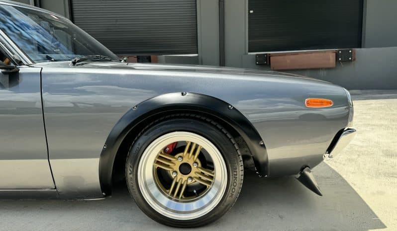 
 1976 Nissan Skyline KGC110- 2000GTX- KENMERI – 3.0L- Mikuni Carbs- Z32 Brakes – Coilovers- AC full									