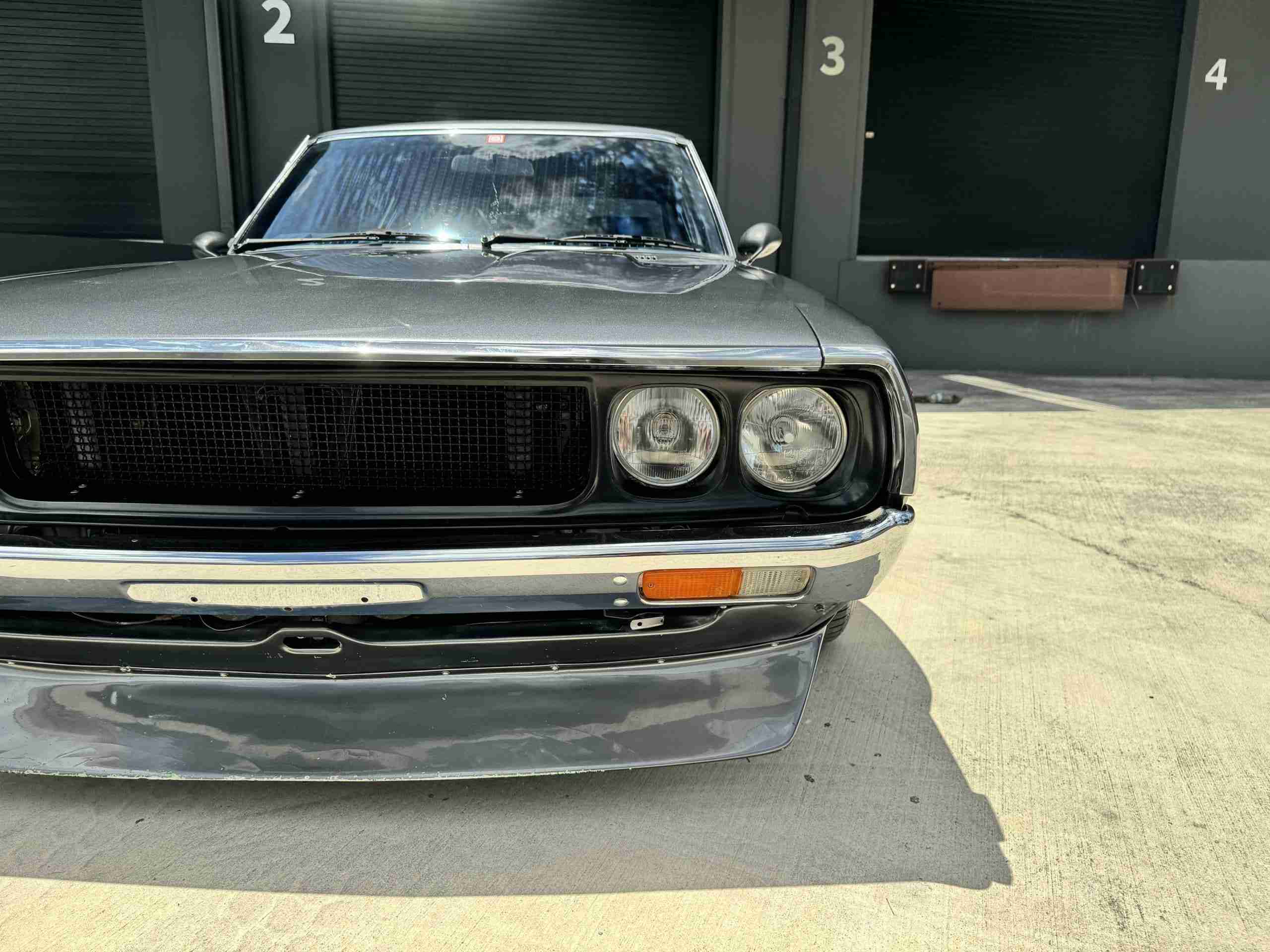 1976 Nissan Skyline KGC110- 2000GTX- KENMERI – 3.0L- Mikuni Carbs- Z32 Brakes – Coilovers- AC full