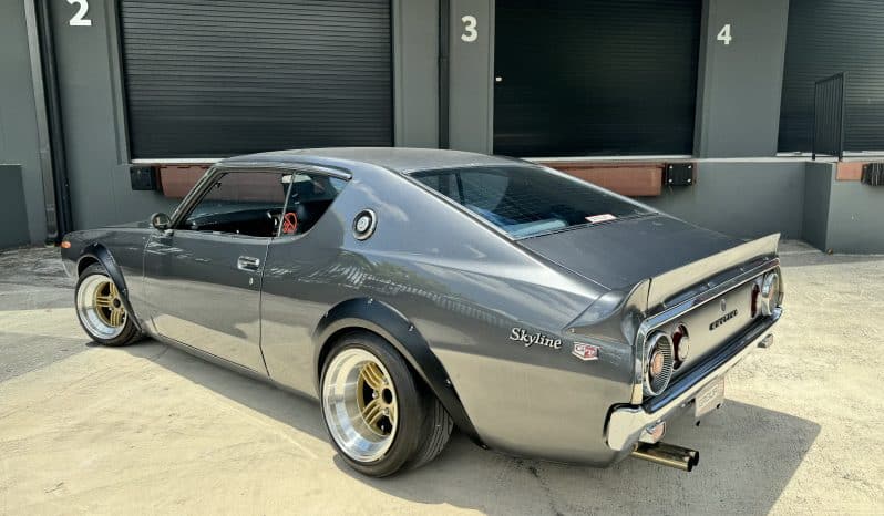 
 1976 Nissan Skyline KGC110- 2000GTX- KENMERI – 3.0L- Mikuni Carbs- Z32 Brakes – Coilovers- AC full									
