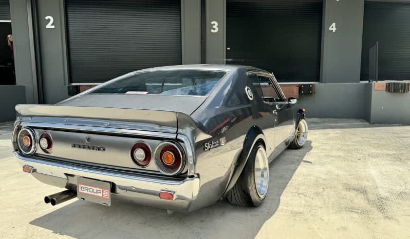 
 1976 Nissan Skyline KGC110- 2000GTX- KENMERI – 3.0L- Mikuni Carbs- Z32 Brakes – Coilovers- AC full									